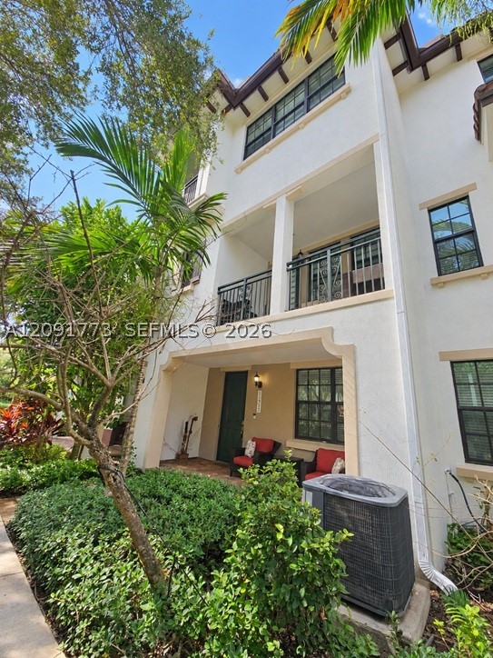 Pembroke Pines photo 1