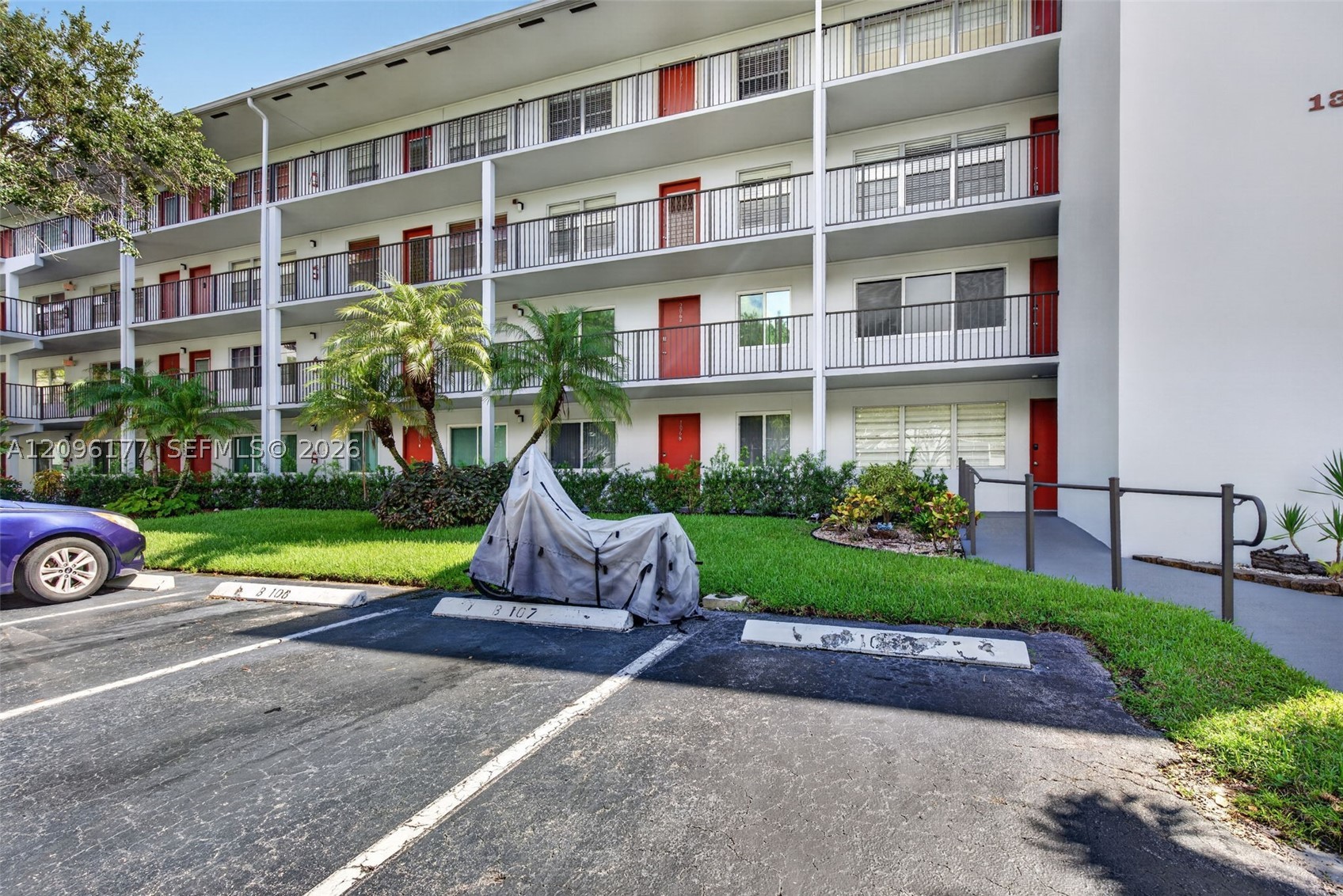 Pembroke Pines photo 5