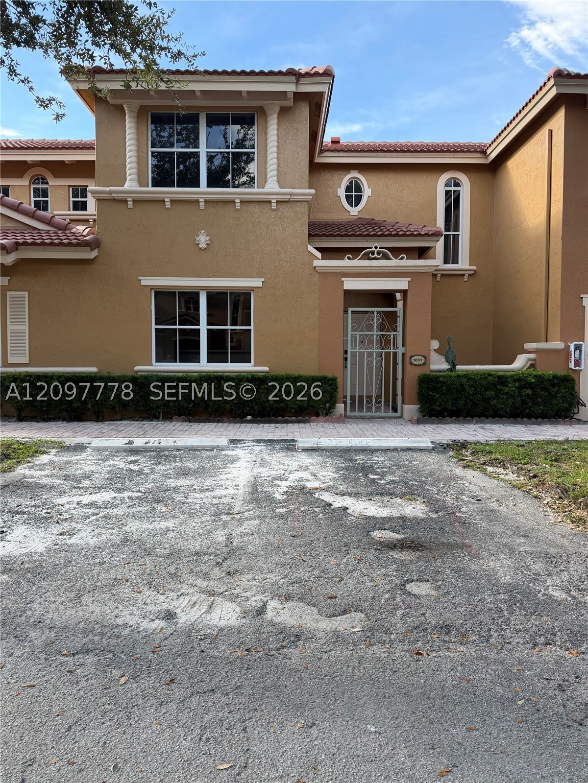Miami Lakes photo 3