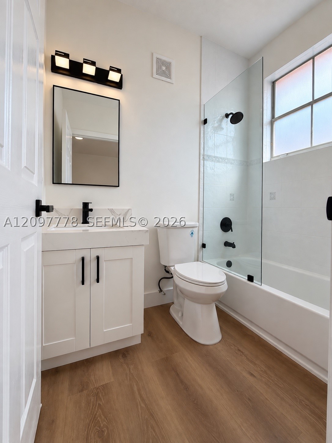 Miami Lakes photo 4