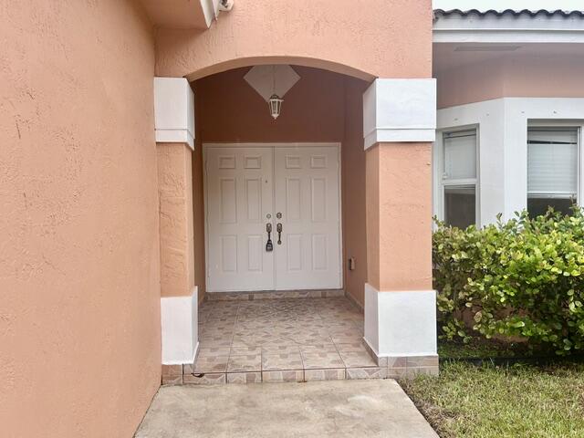Homestead photo 5