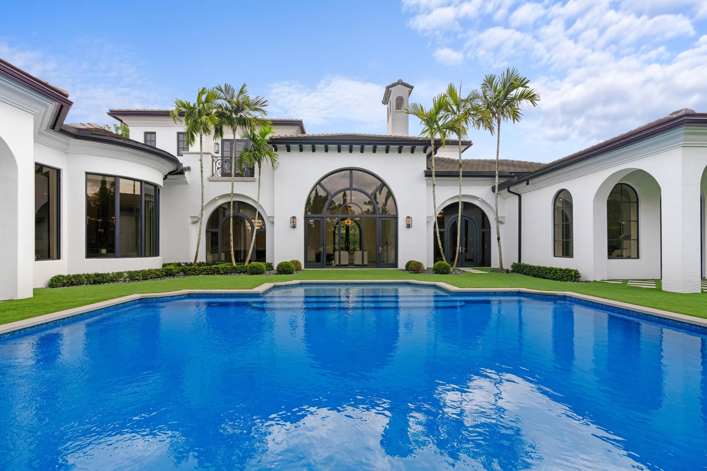 Palm Beach Gardens photo 3