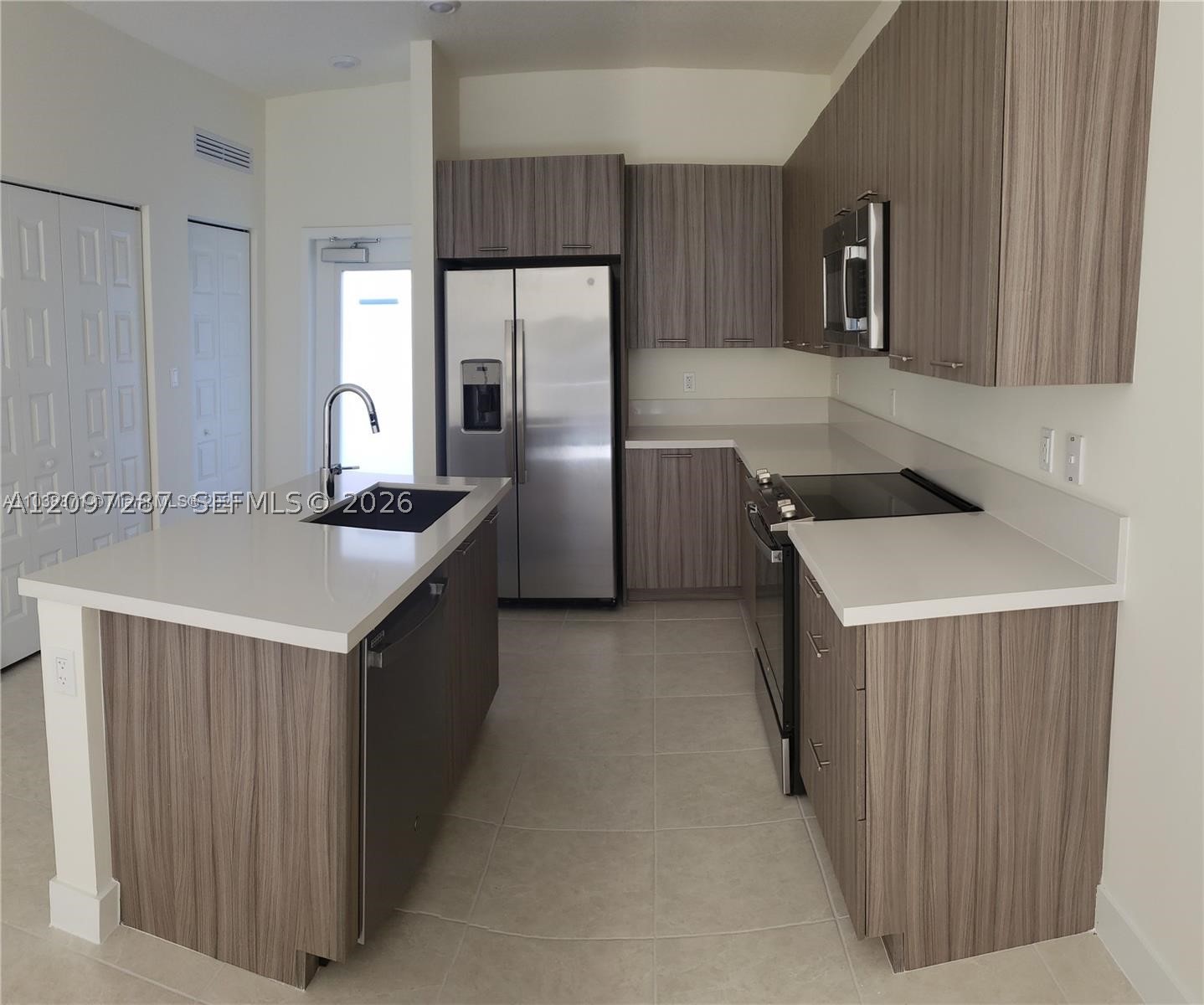 Doral photo 2