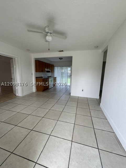 Miramar photo 2