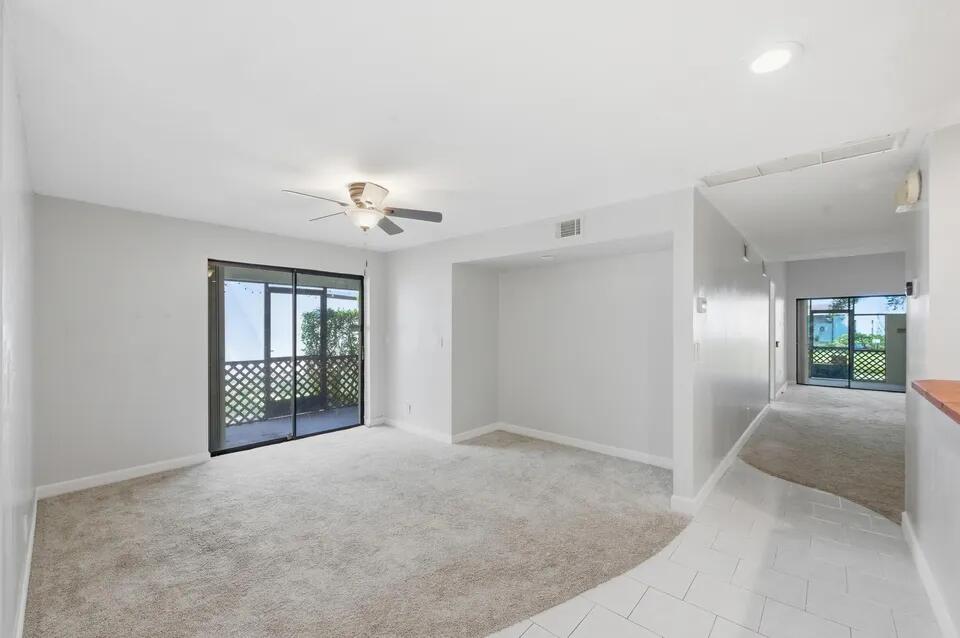 Pembroke Pines photo 4