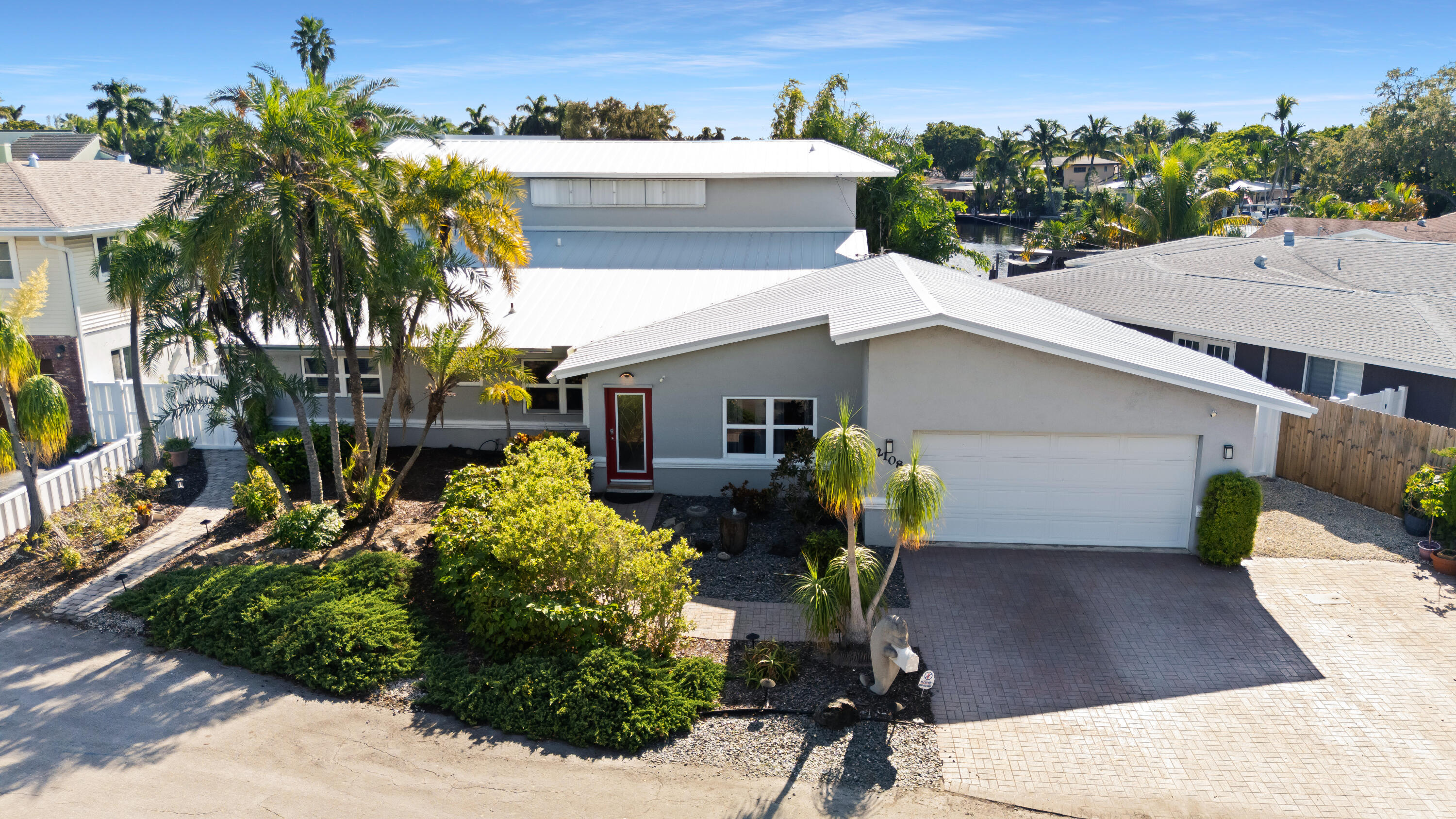 Wilton Manors photo 3