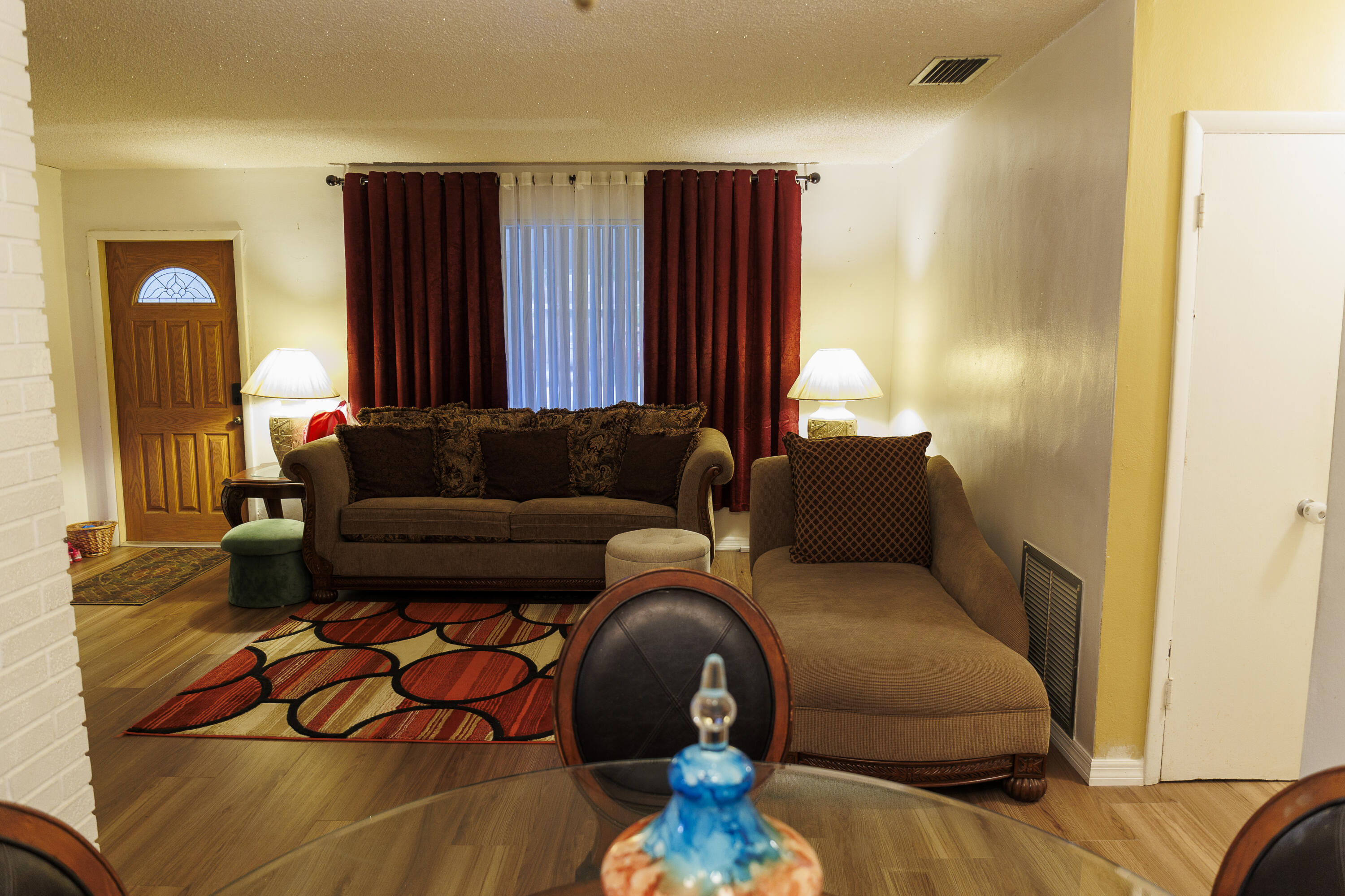 Miramar photo 4