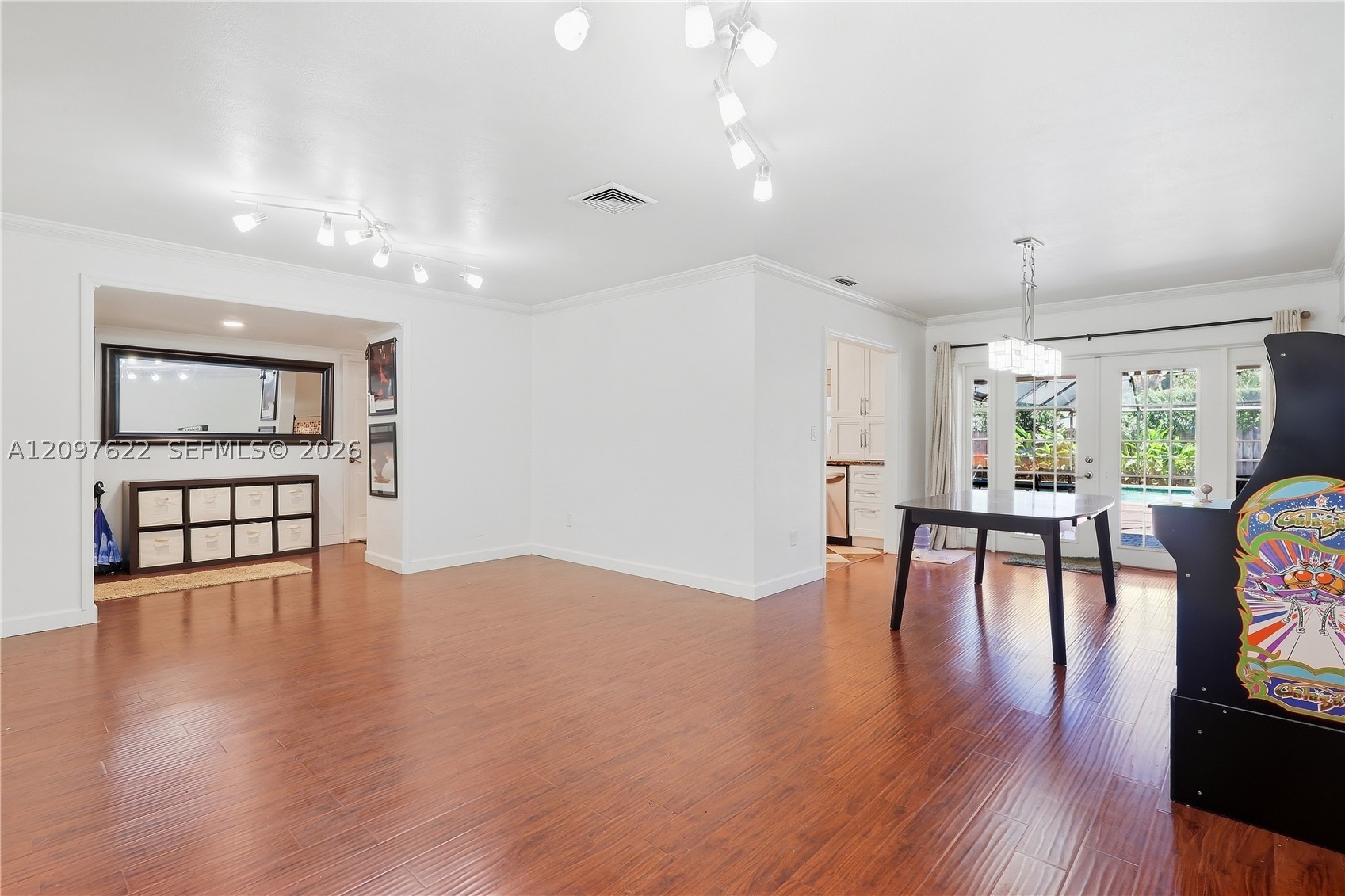 Miami Lakes photo 4