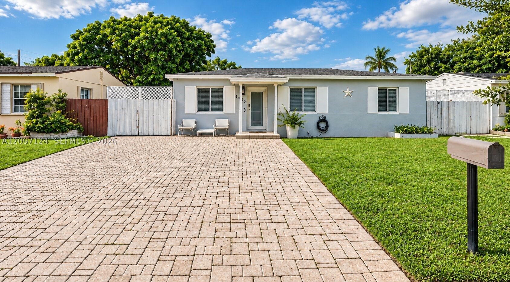 North Miami photo 3