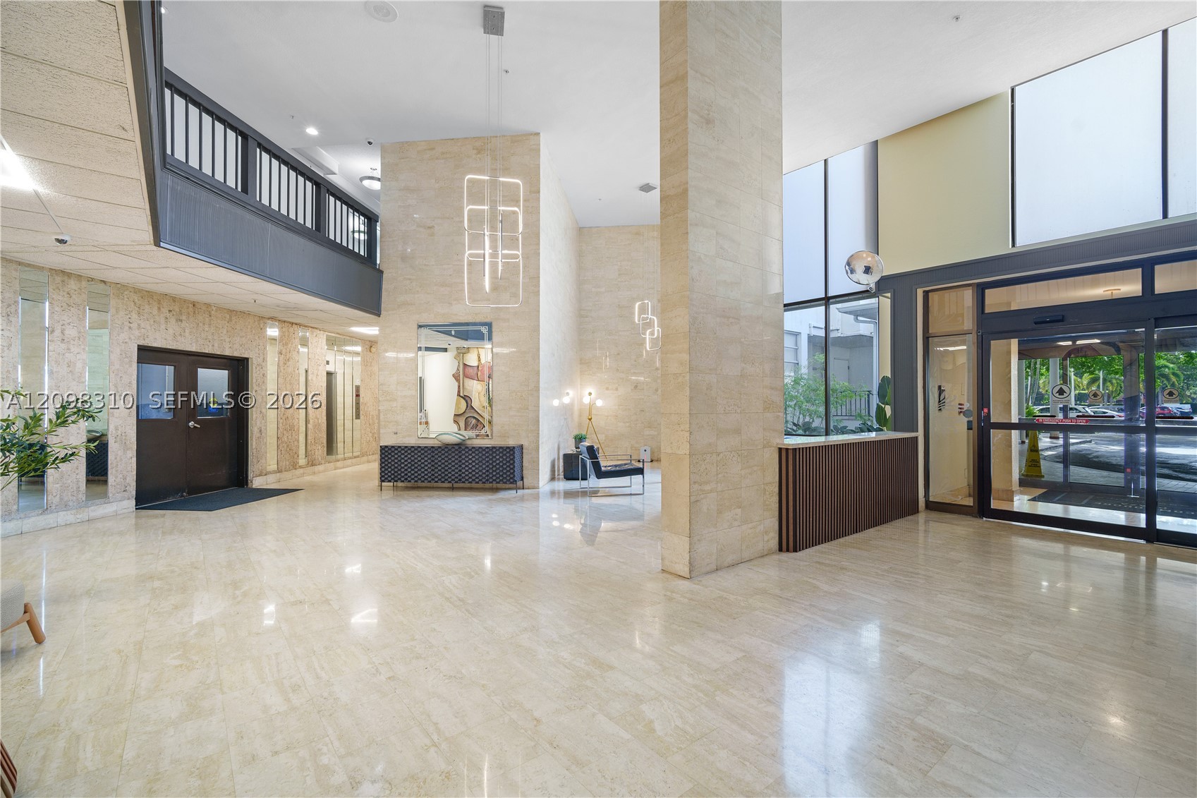 Aventura photo 5