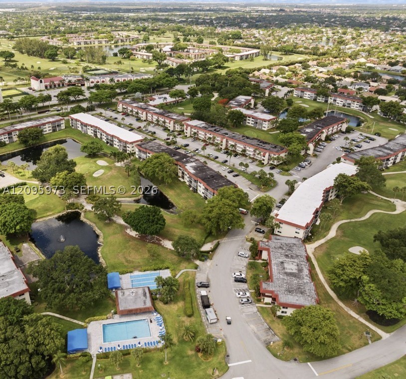 Pembroke Pines photo 2