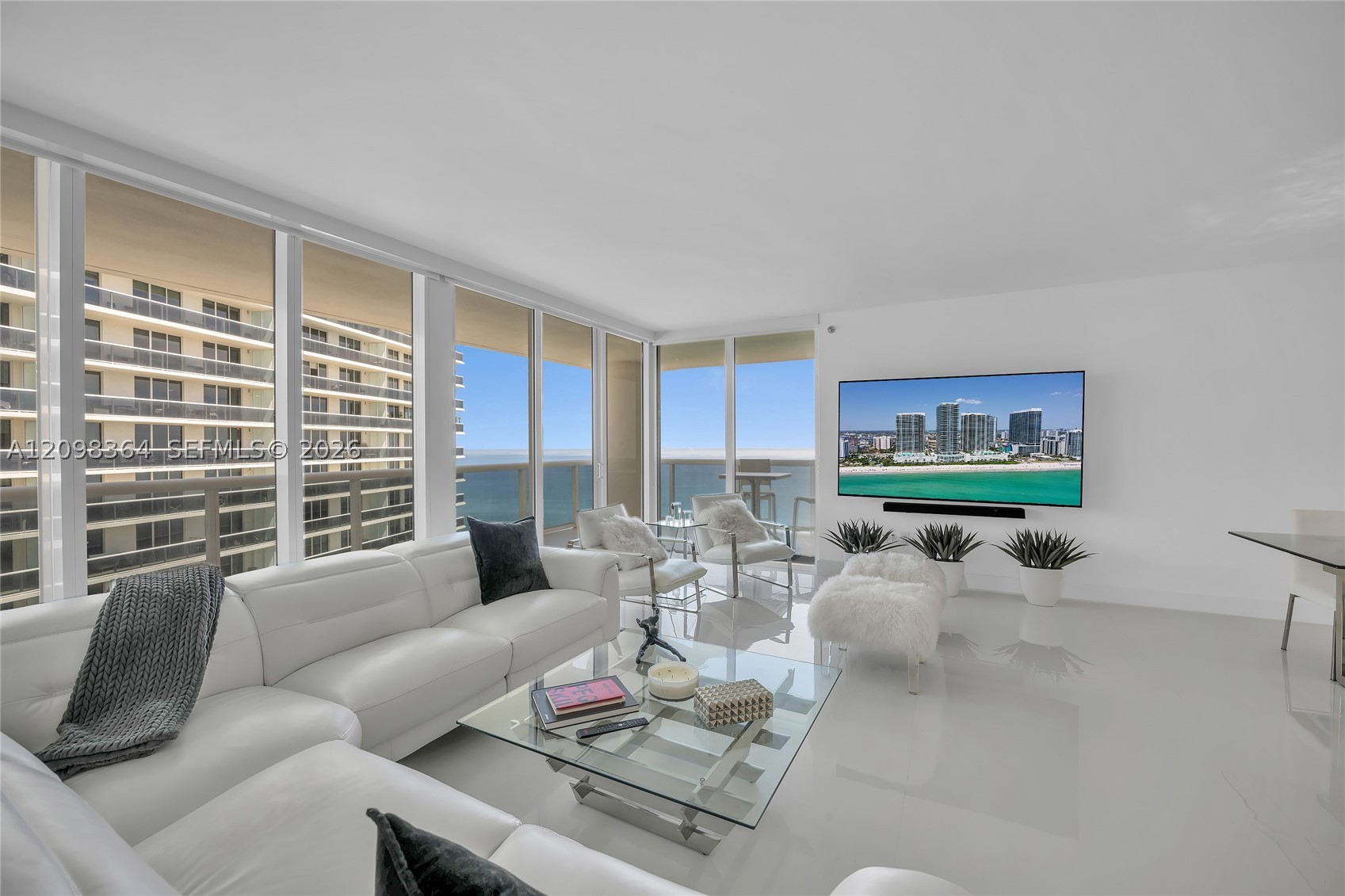 Hallandale Beach photo 4