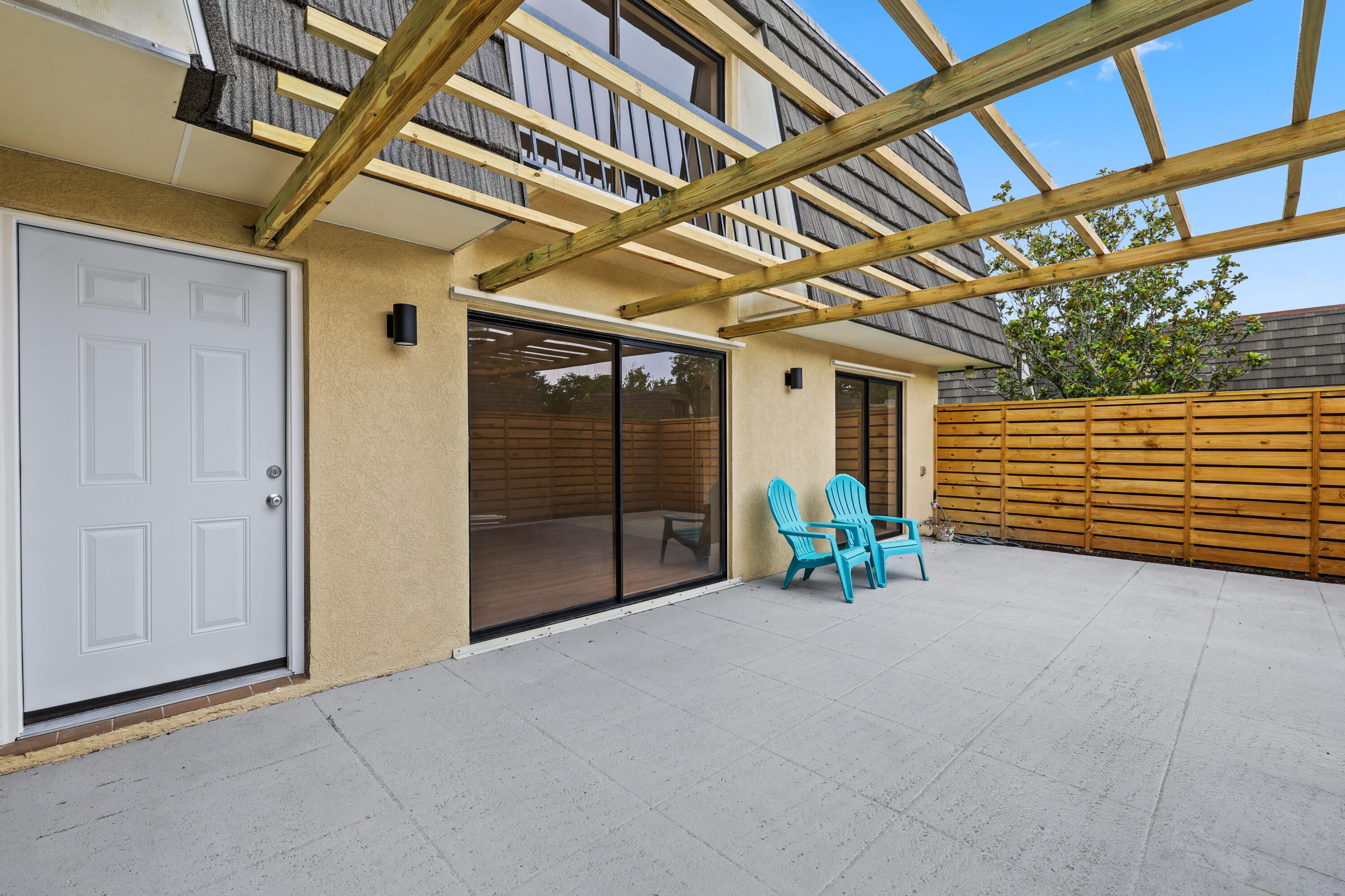 Palm Beach Gardens photo 3