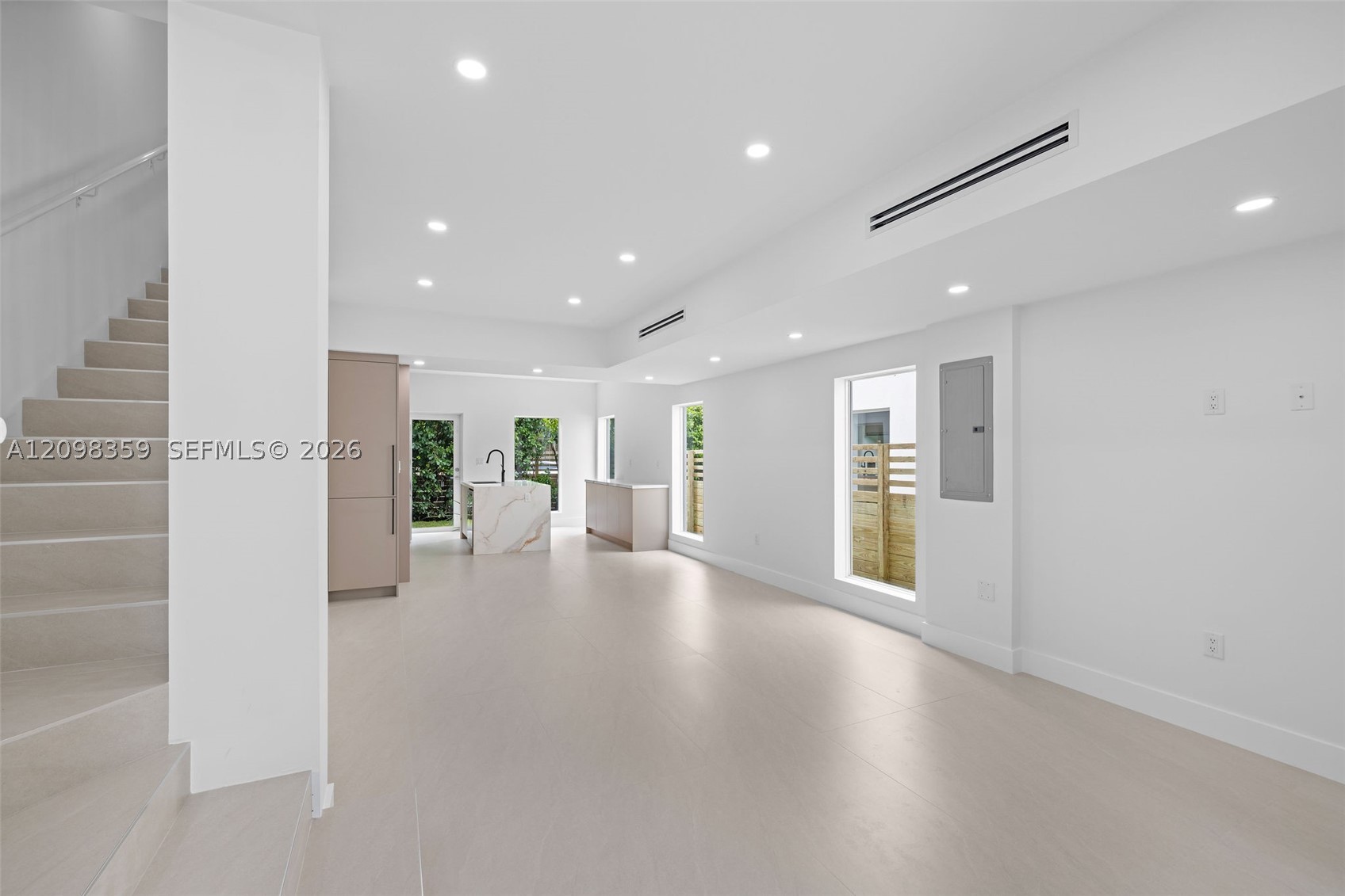 South Miami photo 5