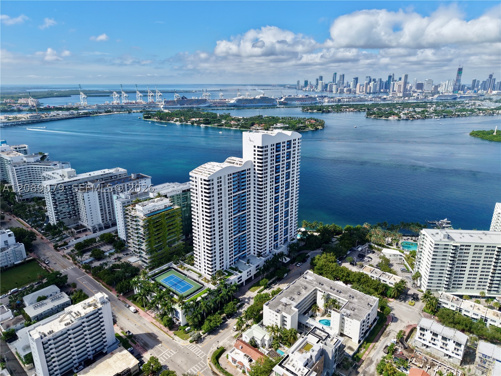 Miami Beach photo 1
