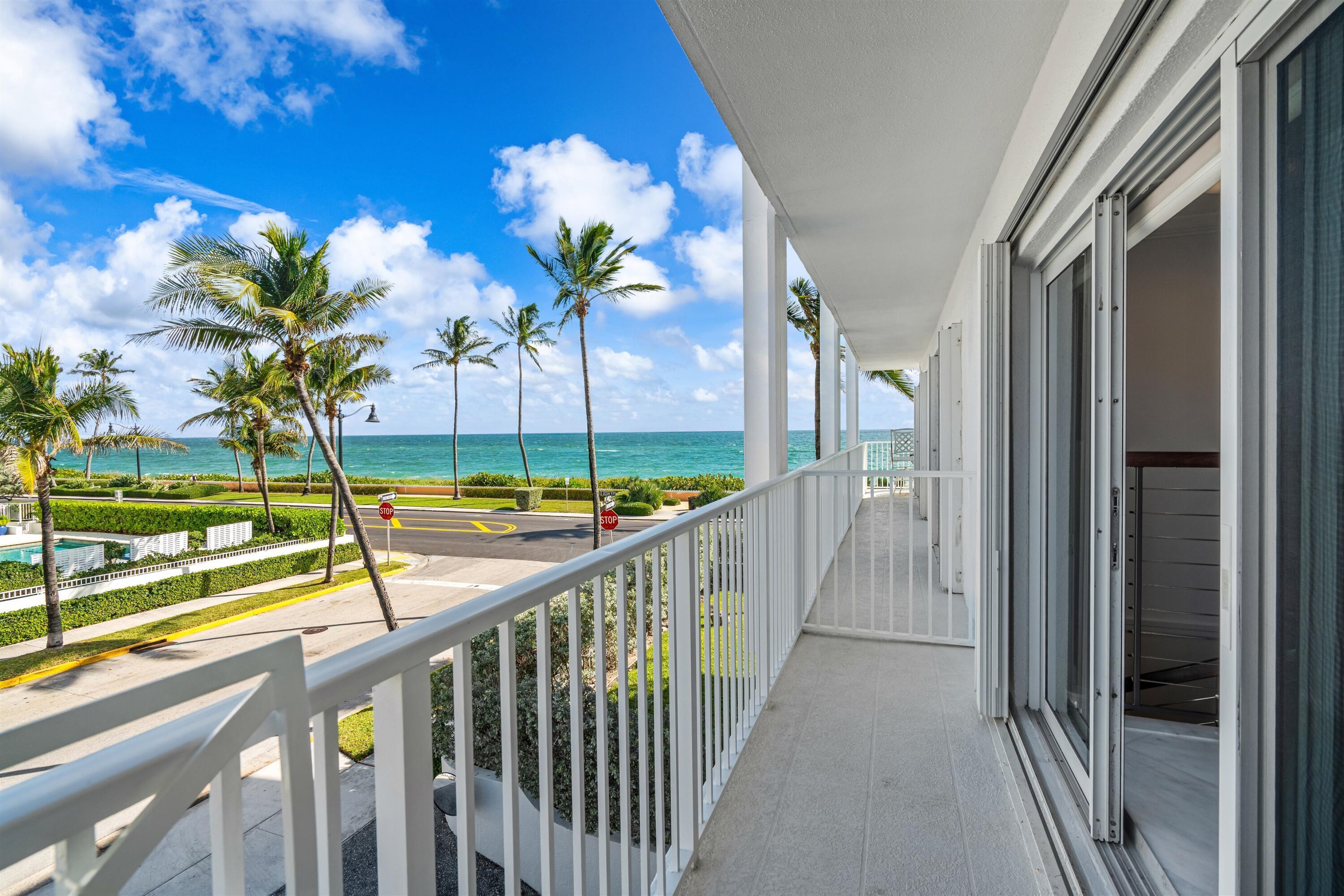 Palm Beach photo 2
