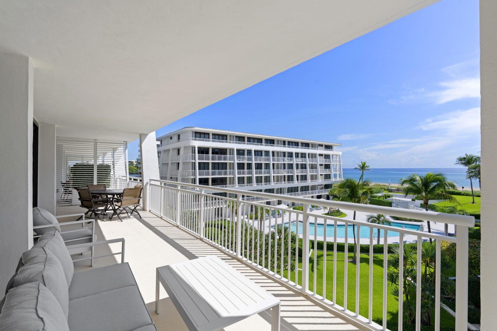 Palm Beach photo 2
