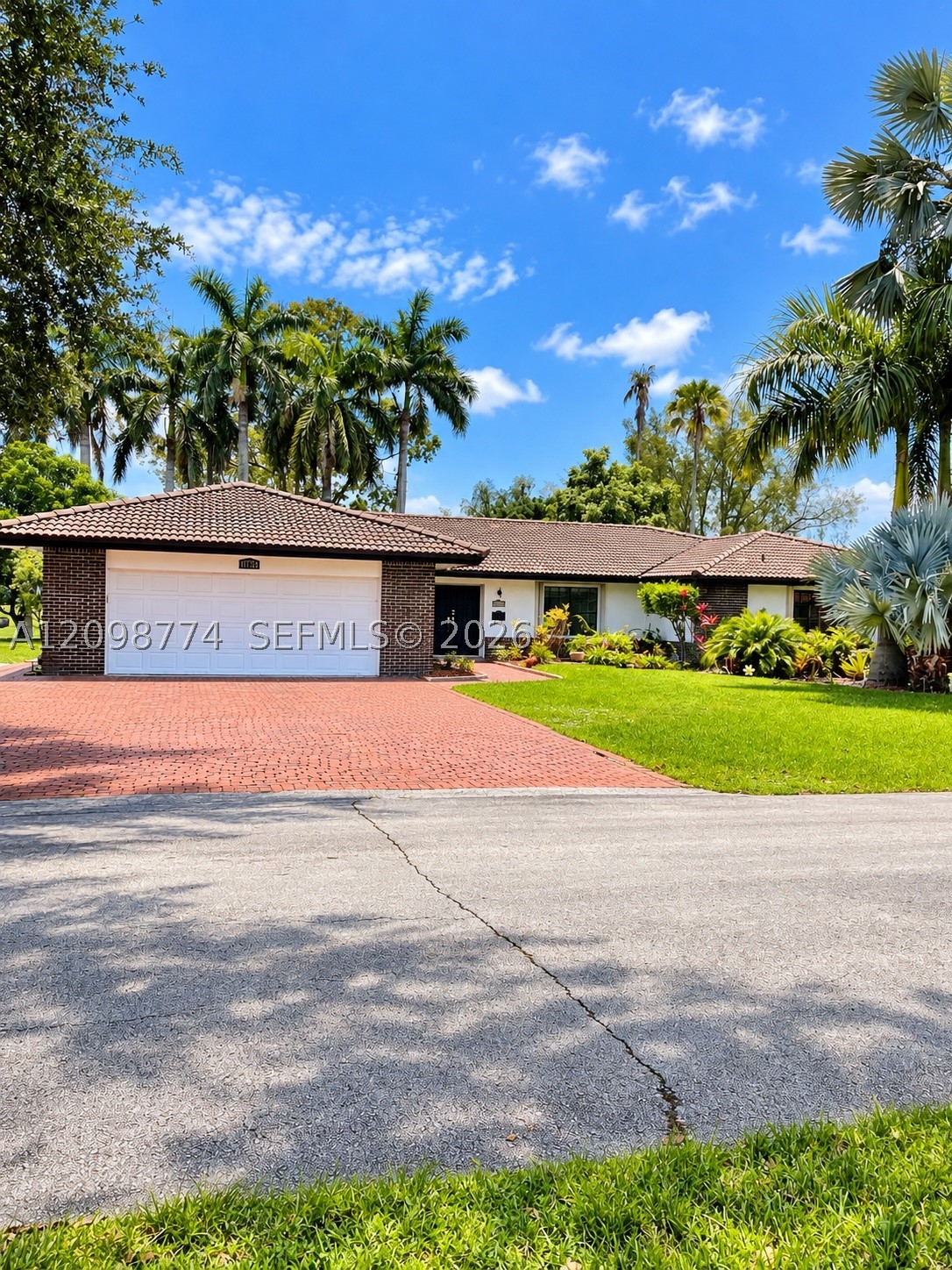 Hialeah photo 4
