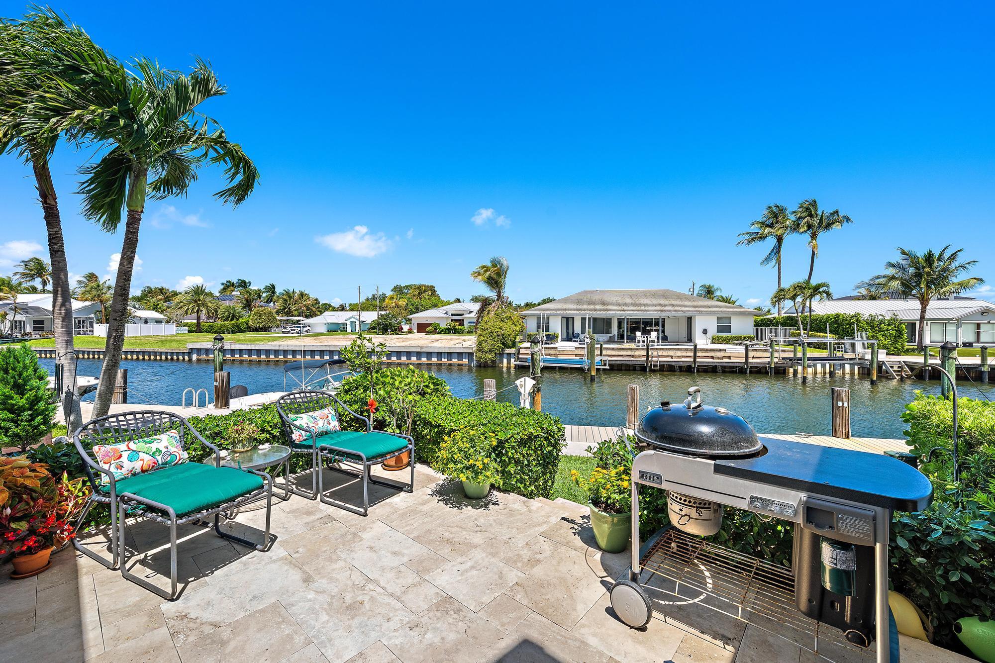 Palm Beach Gardens photo 2