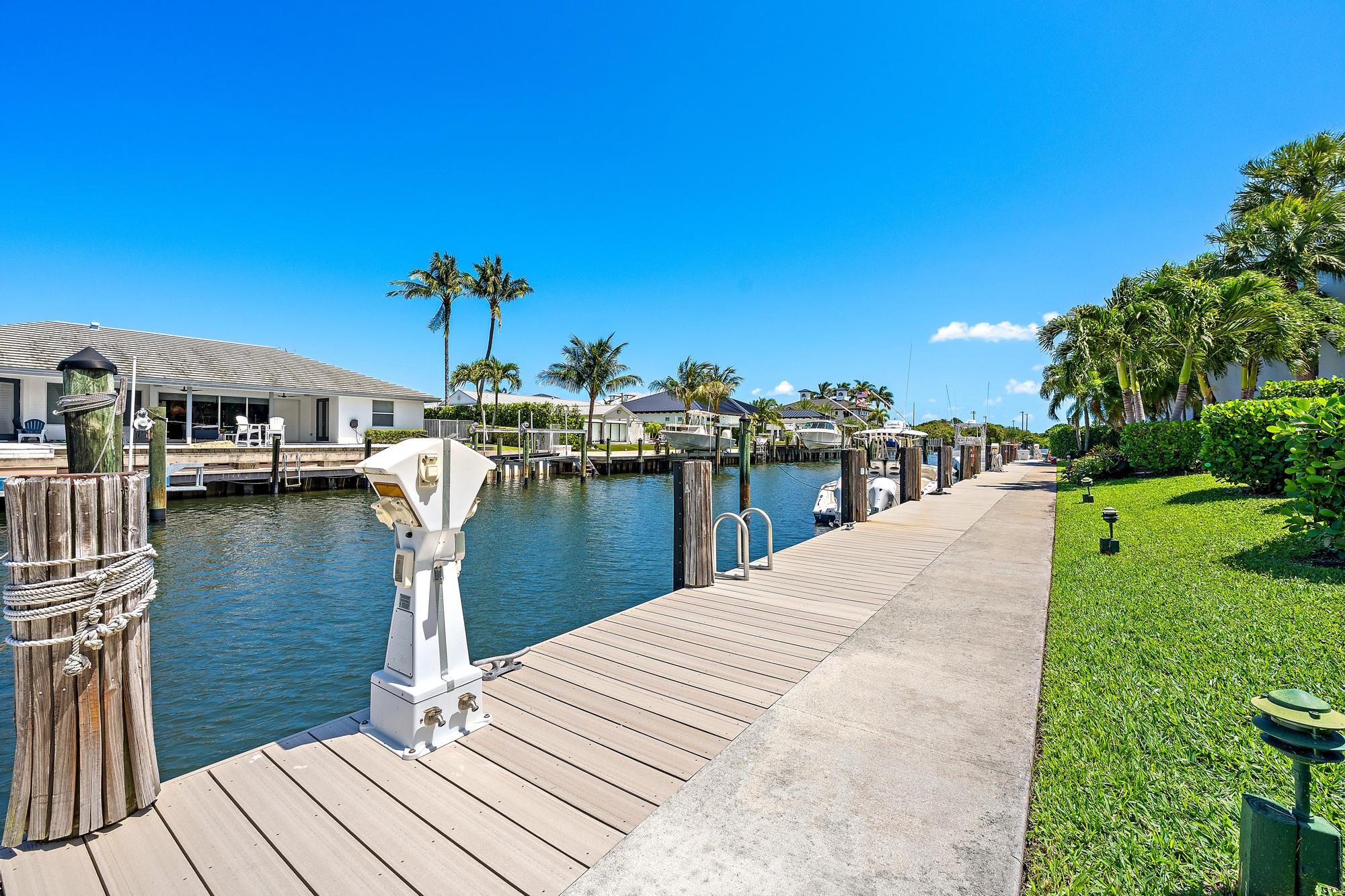 Palm Beach Gardens photo 5