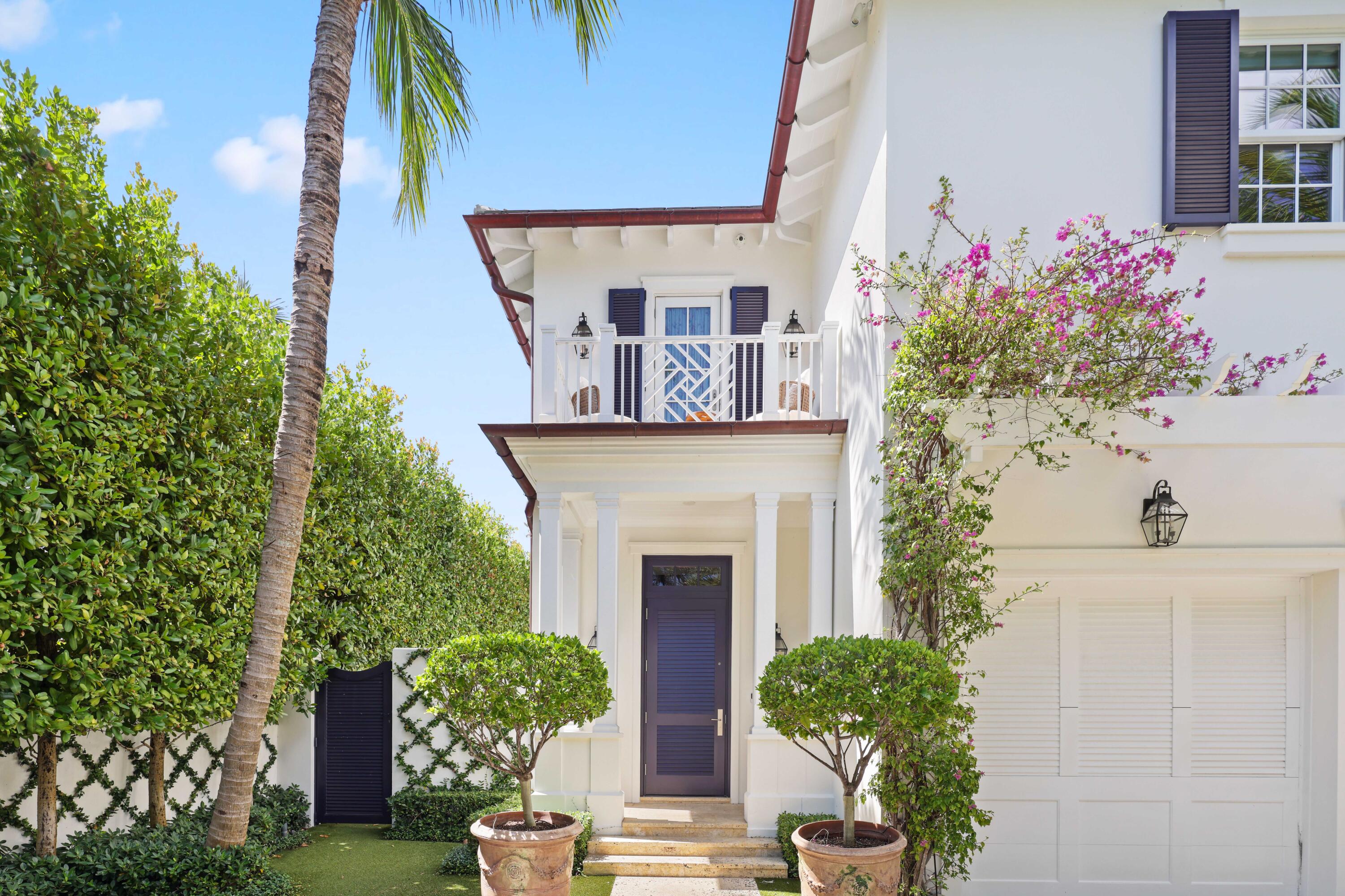 Palm Beach photo 3