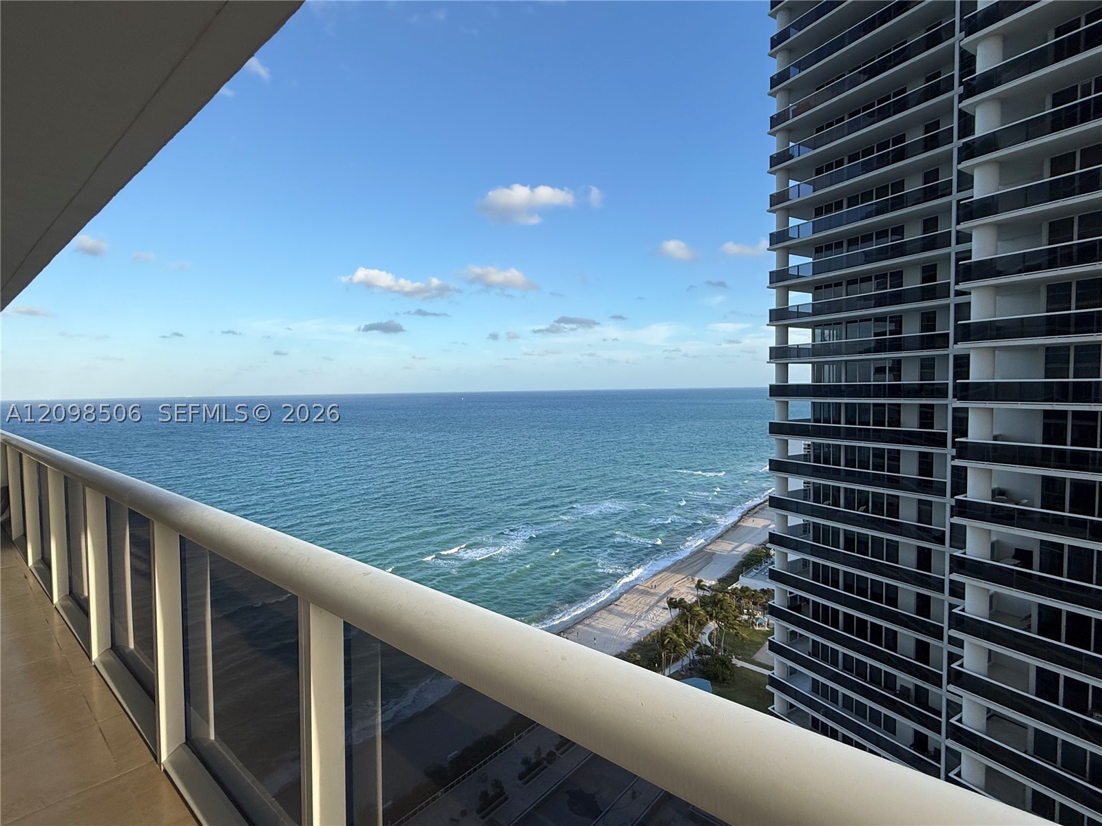 Hallandale Beach photo 2