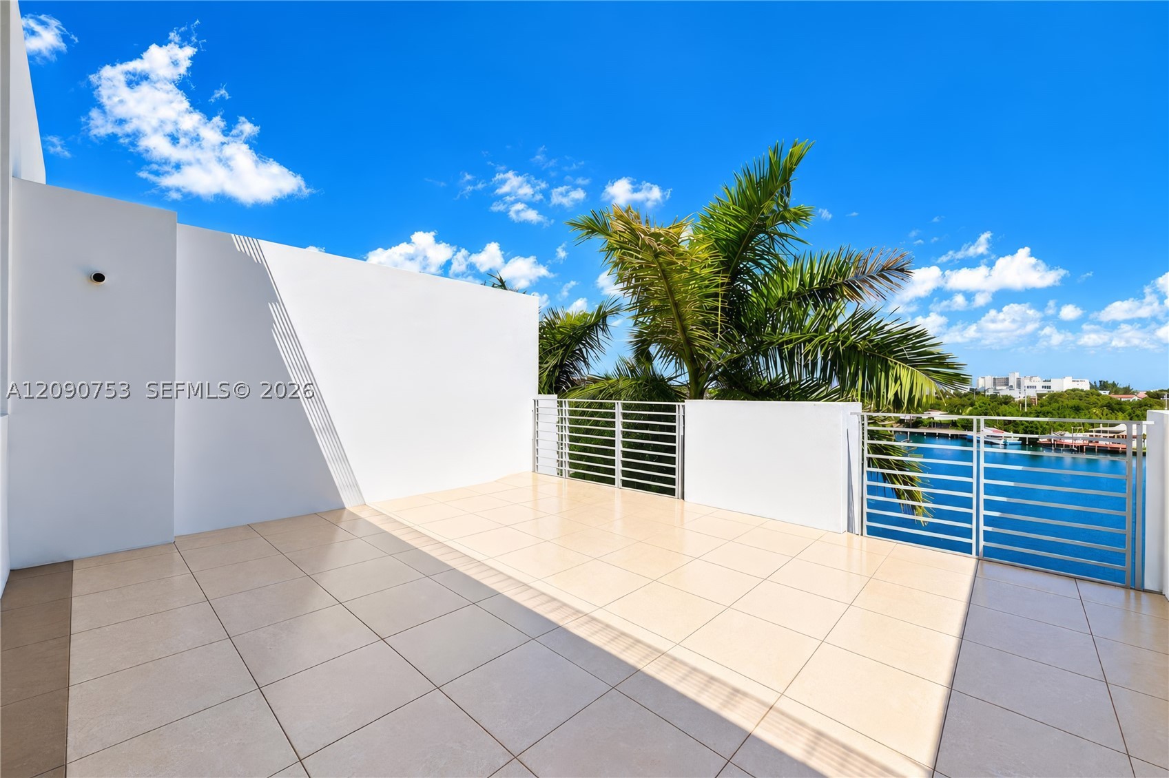 Miami Beach photo 2
