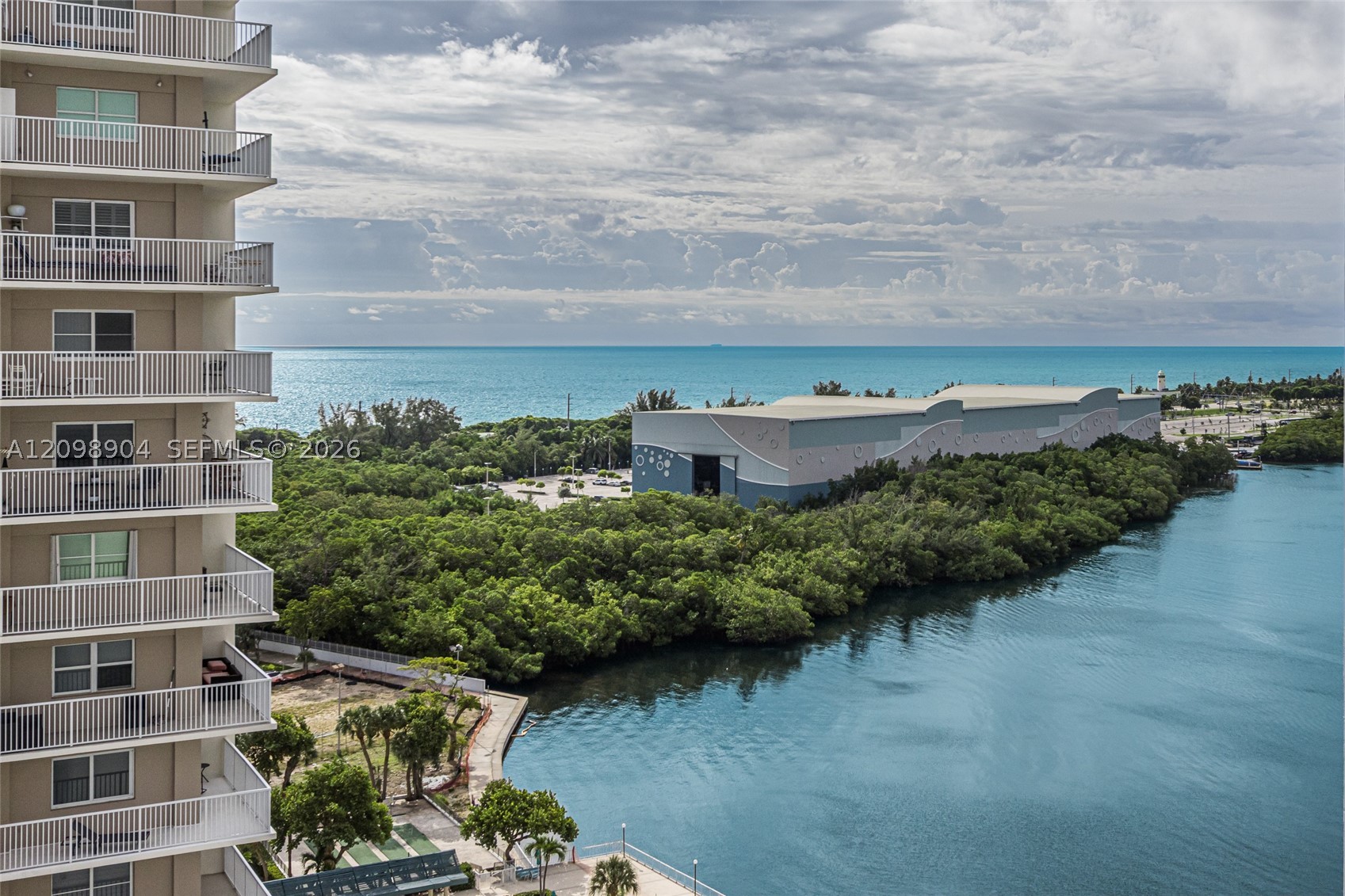 Sunny Isles Beach photo 2