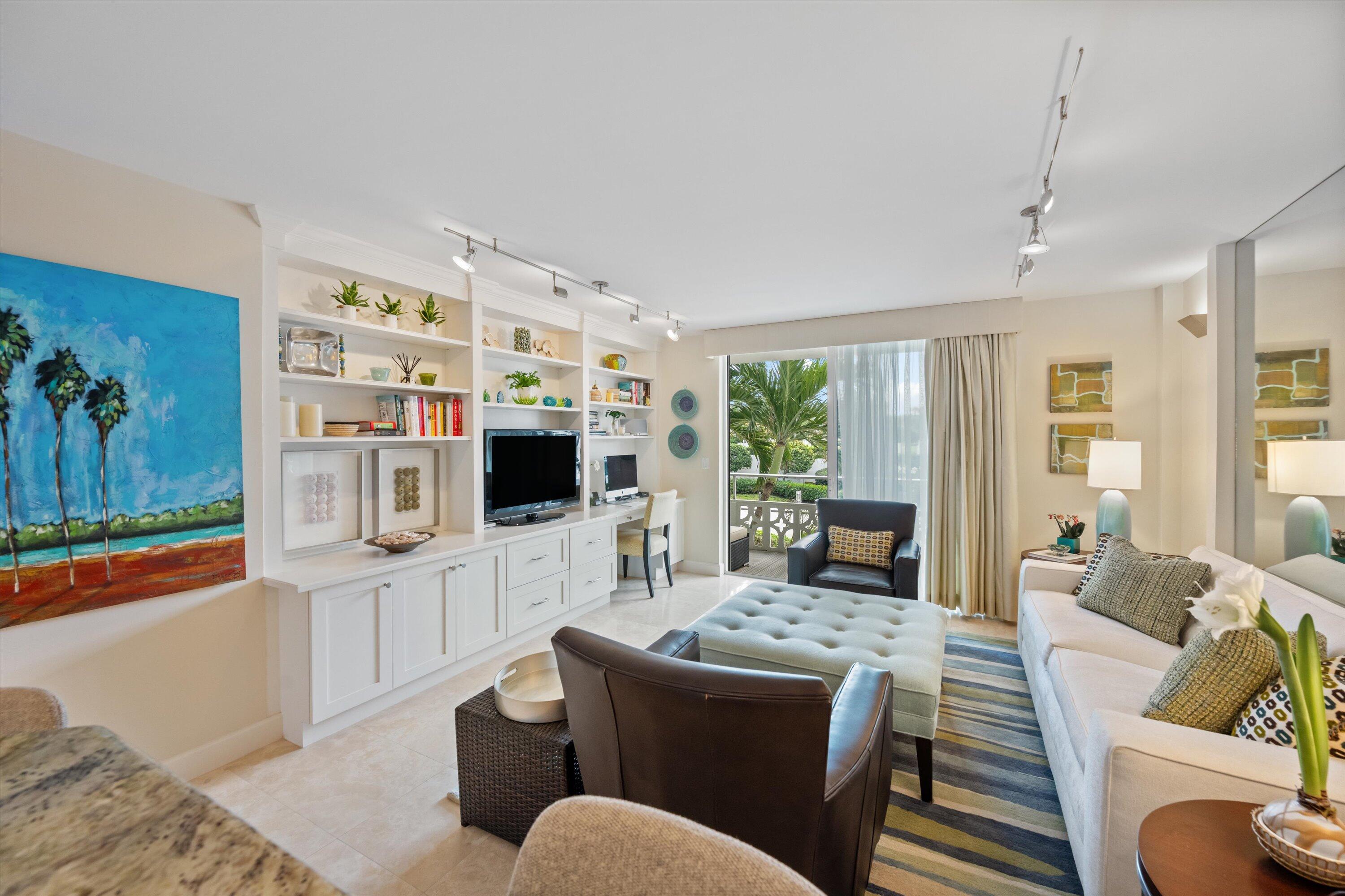 Palm Beach photo 5