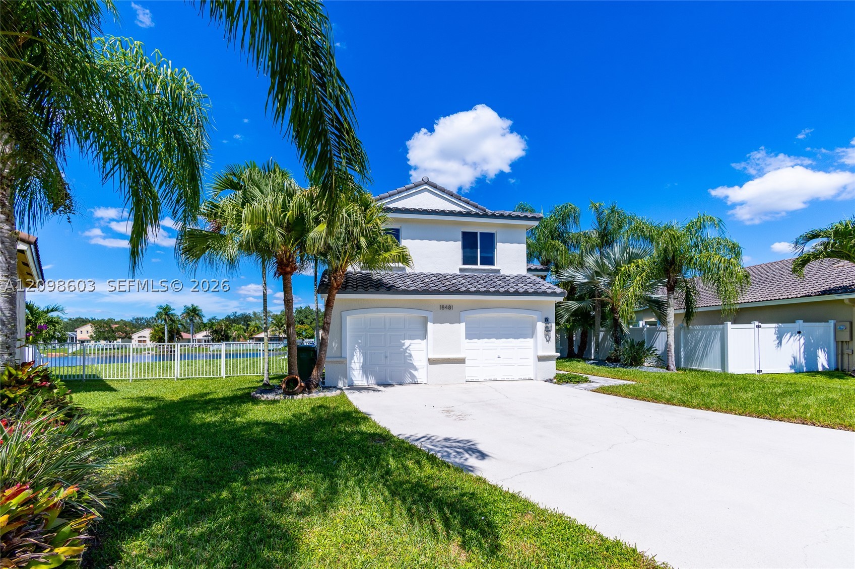 Pembroke Pines photo 3