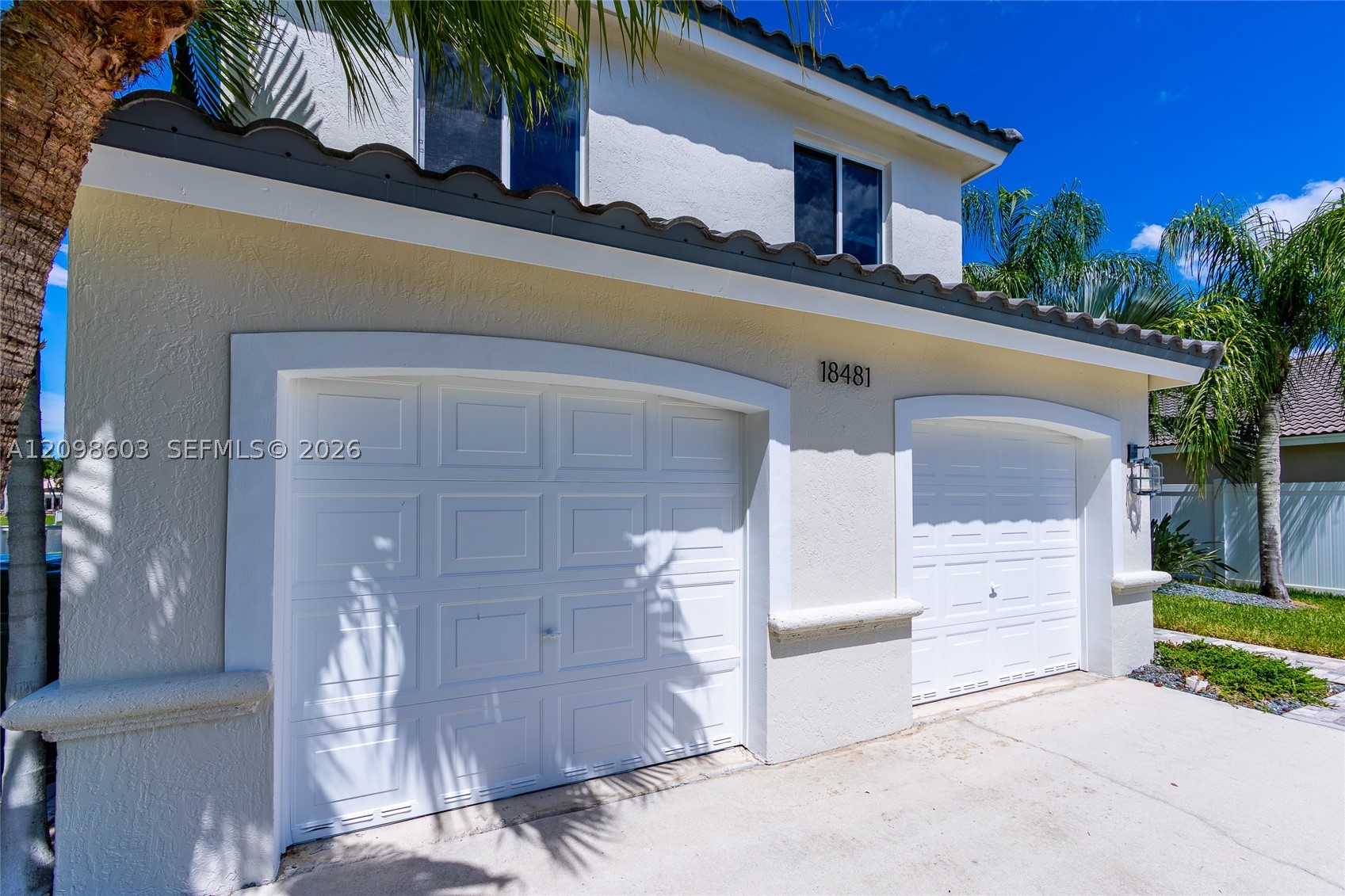 Pembroke Pines photo 4