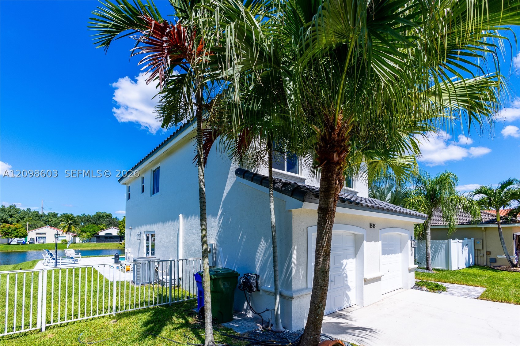 Pembroke Pines photo 5