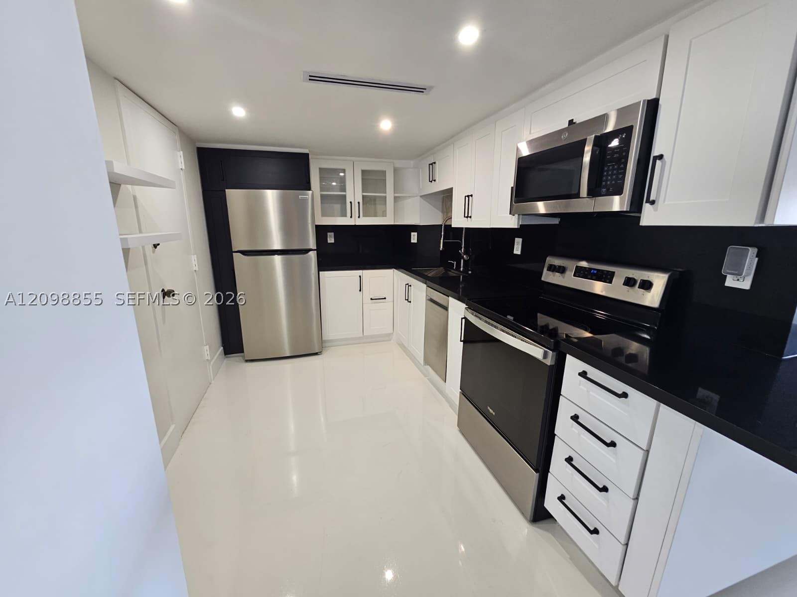 Sunny Isles Beach photo 4