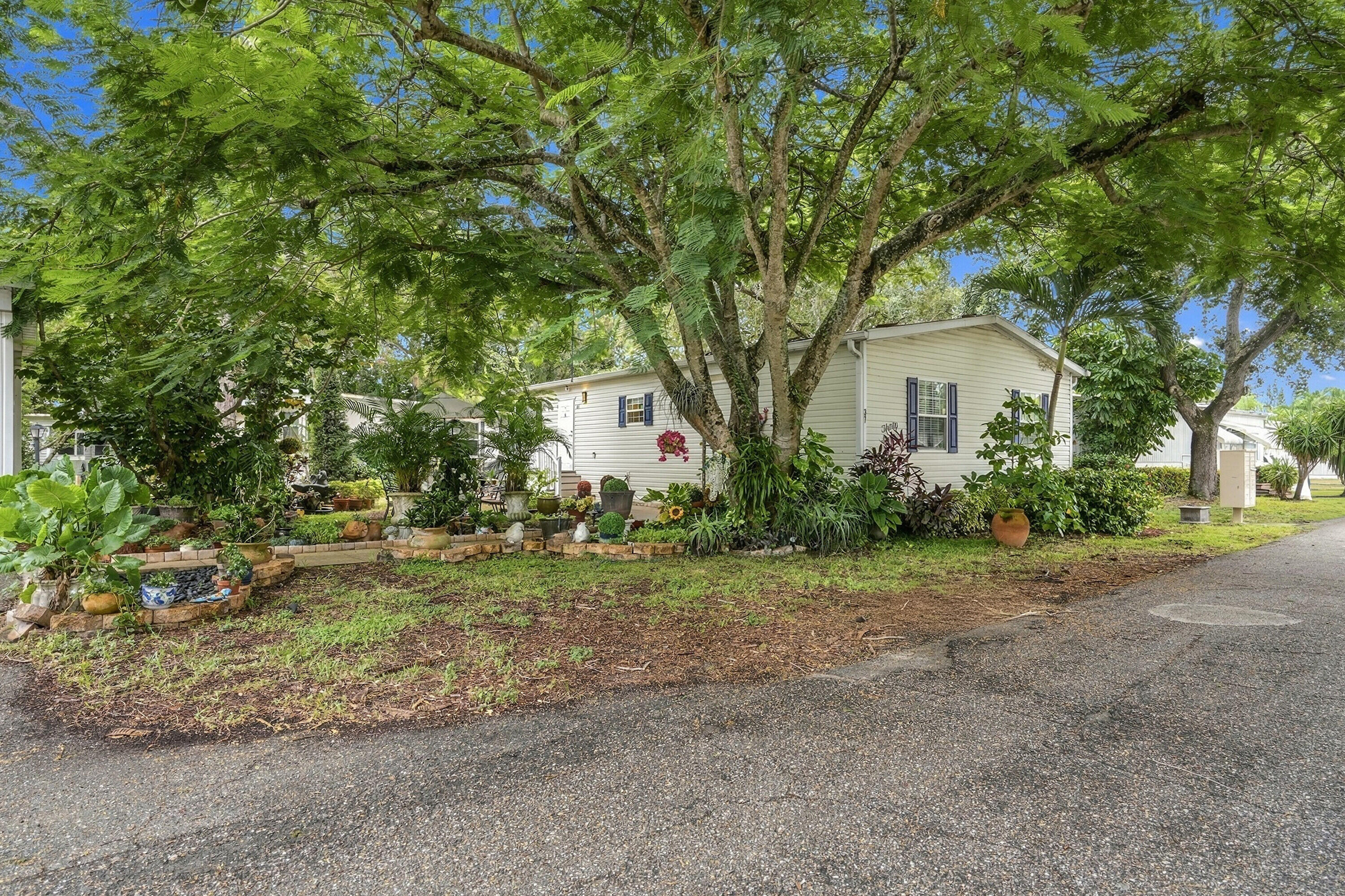 Palm Beach Gardens photo 5