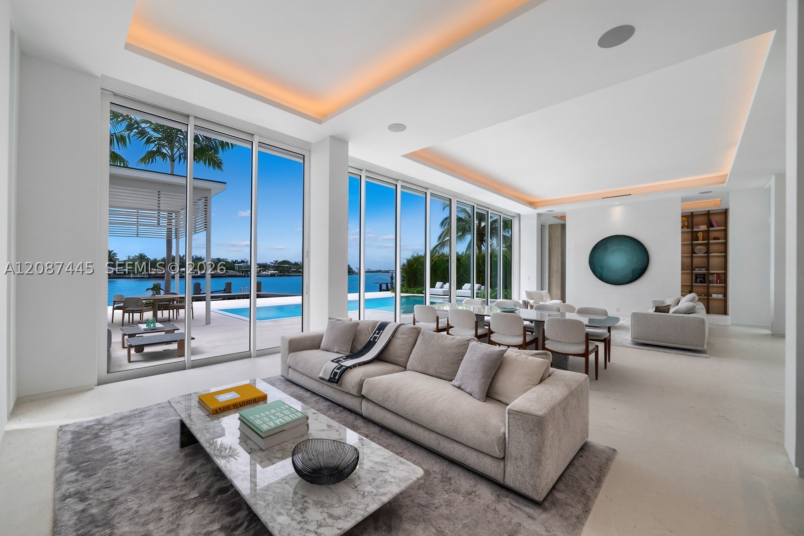 Miami Beach photo 2