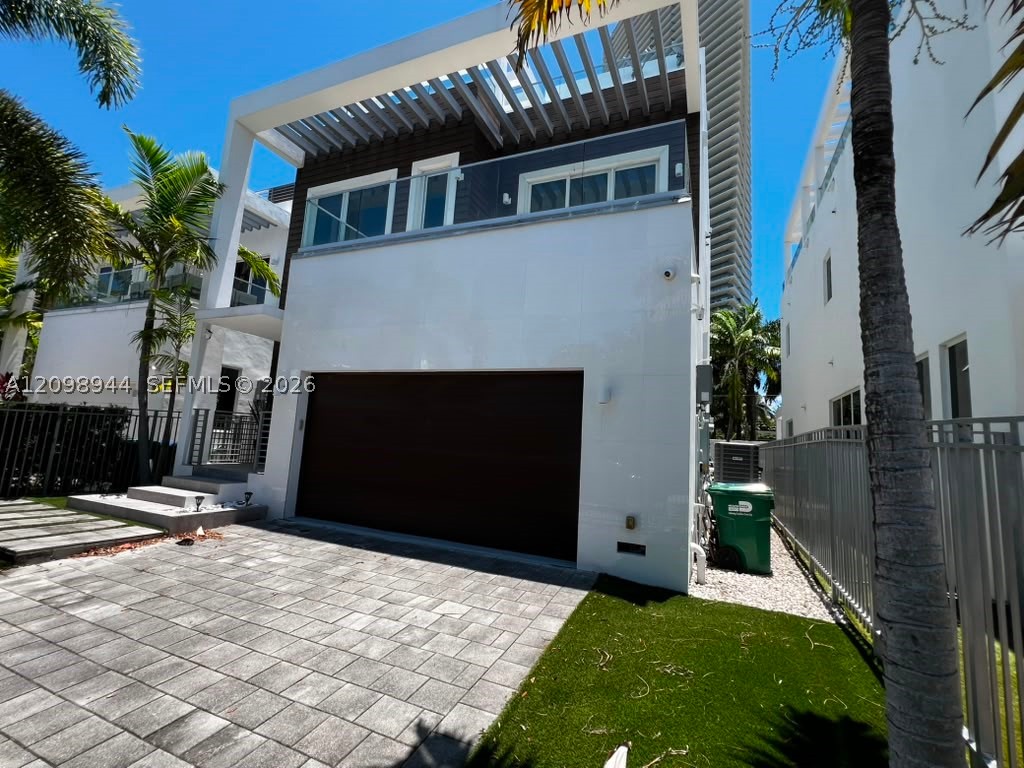 Sunny Isles Beach