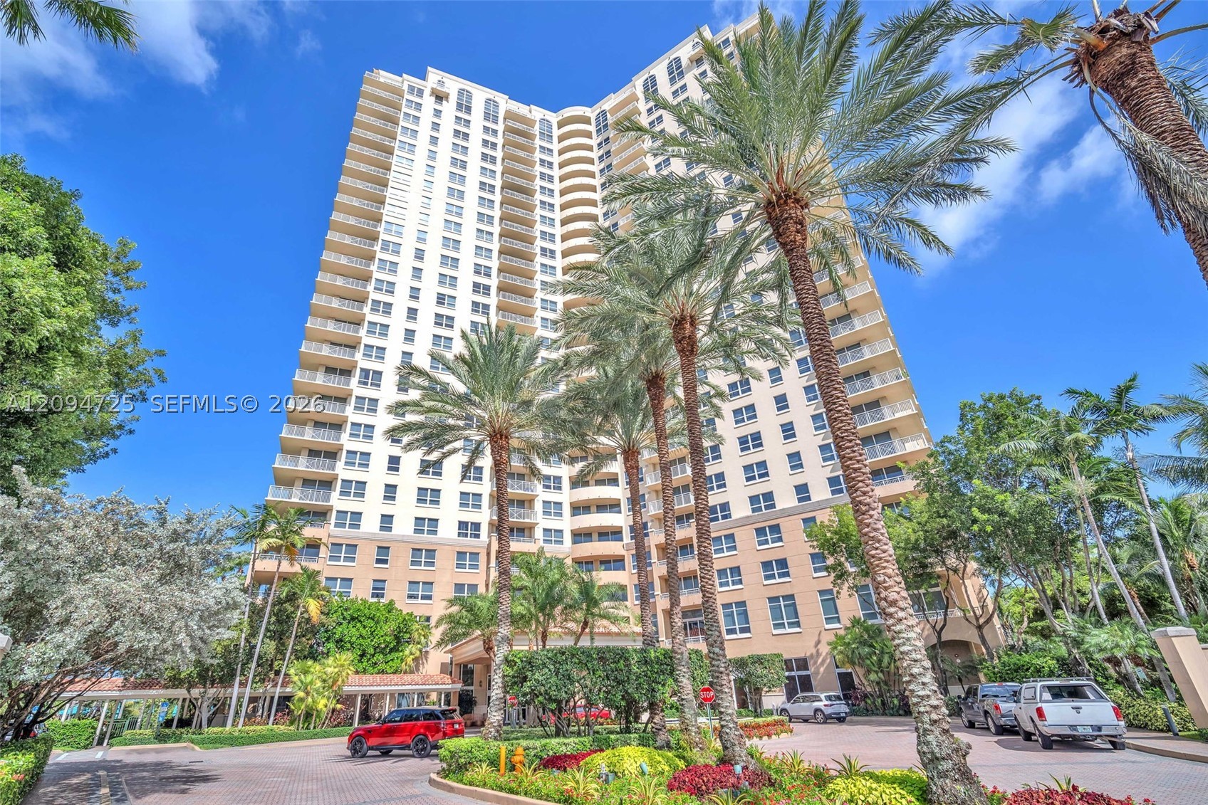 Aventura photo 4