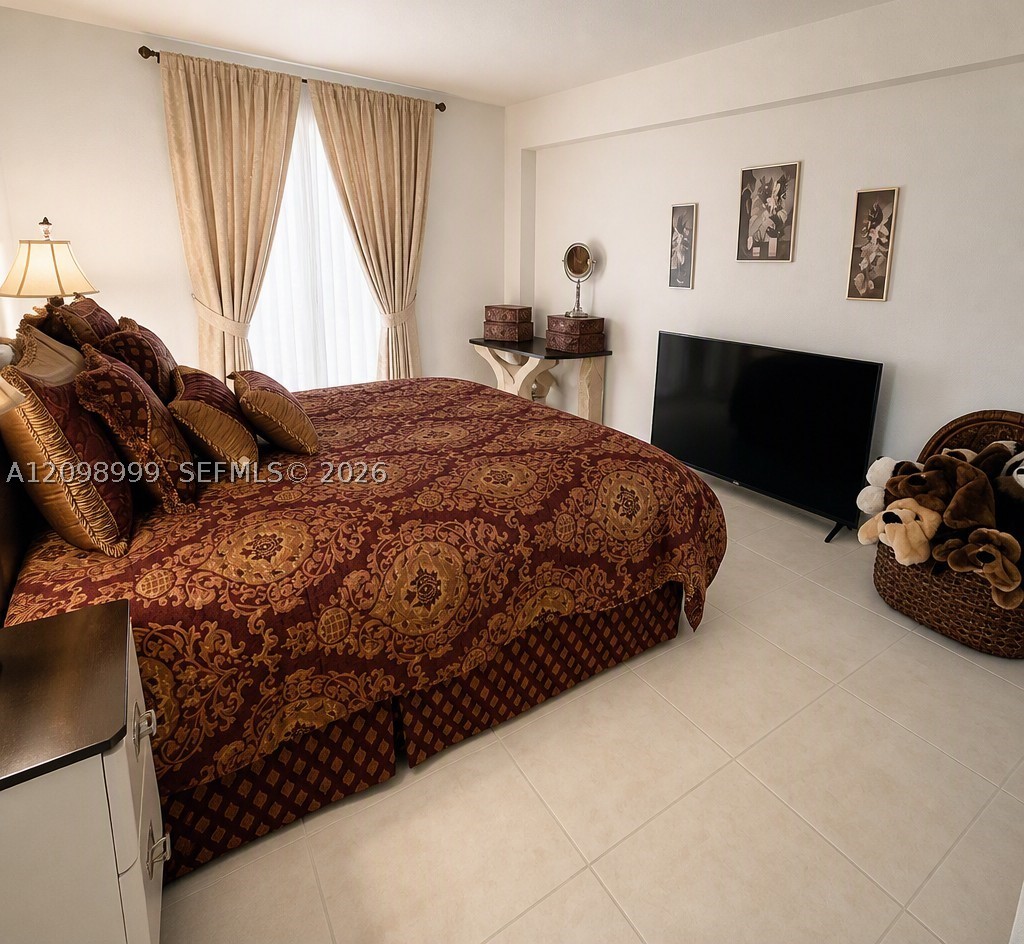 Sunny Isles Beach photo 5