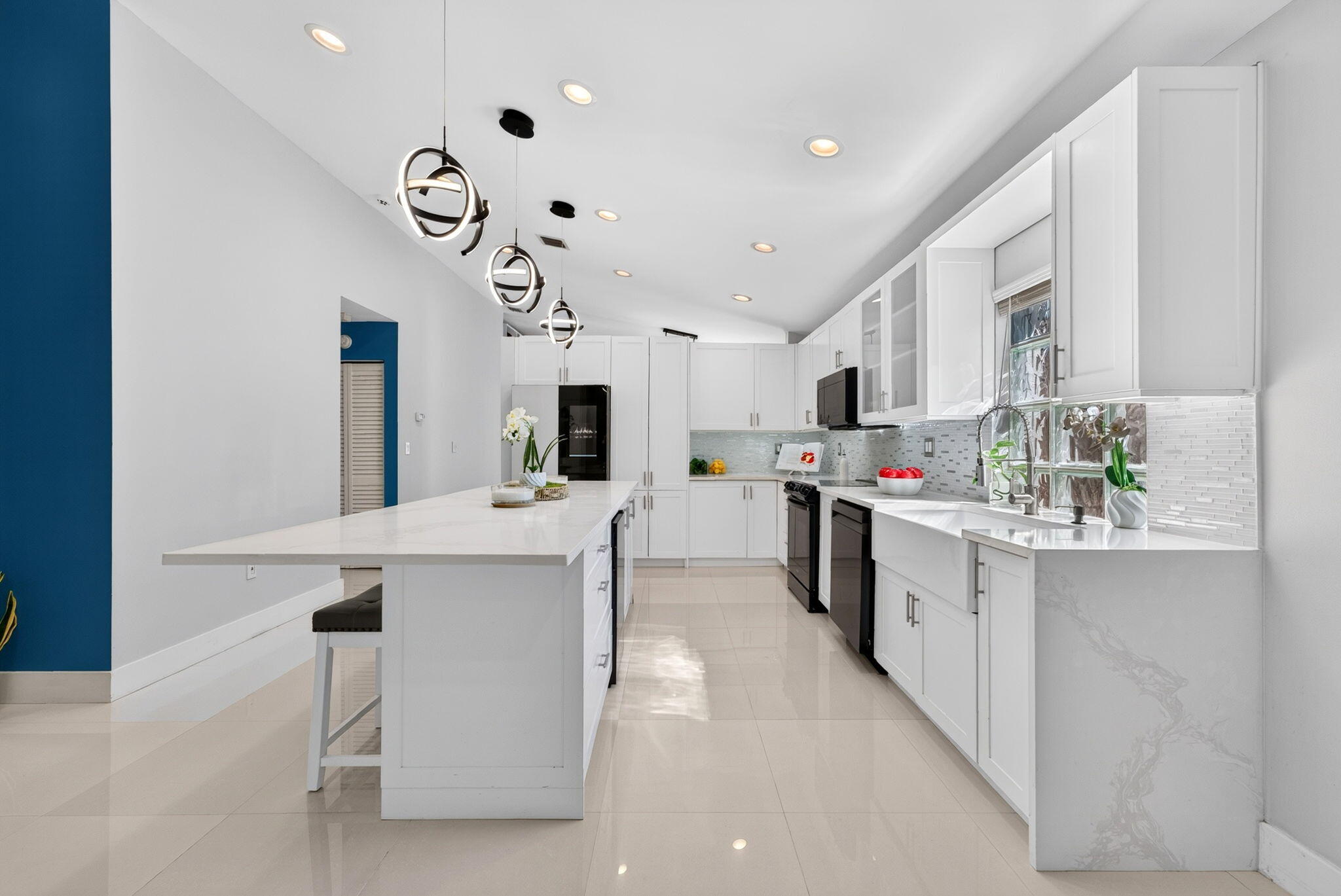 Pembroke Pines photo 2