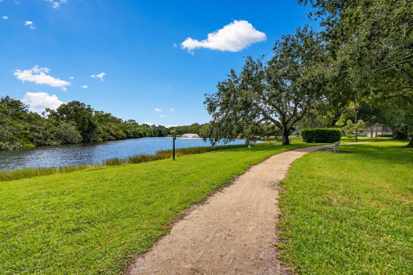 Palm Beach Gardens photo 4