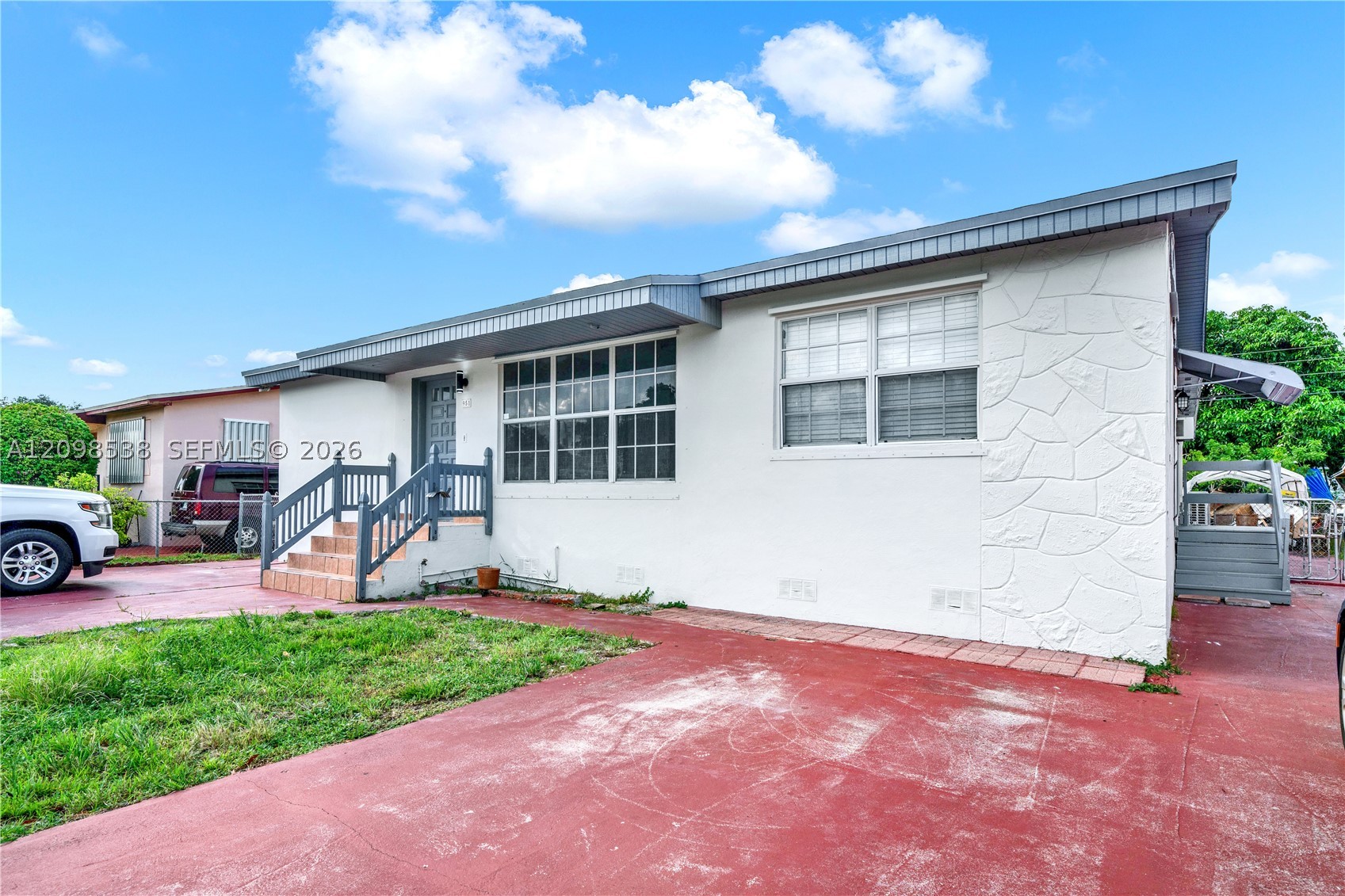 Hialeah photo 2