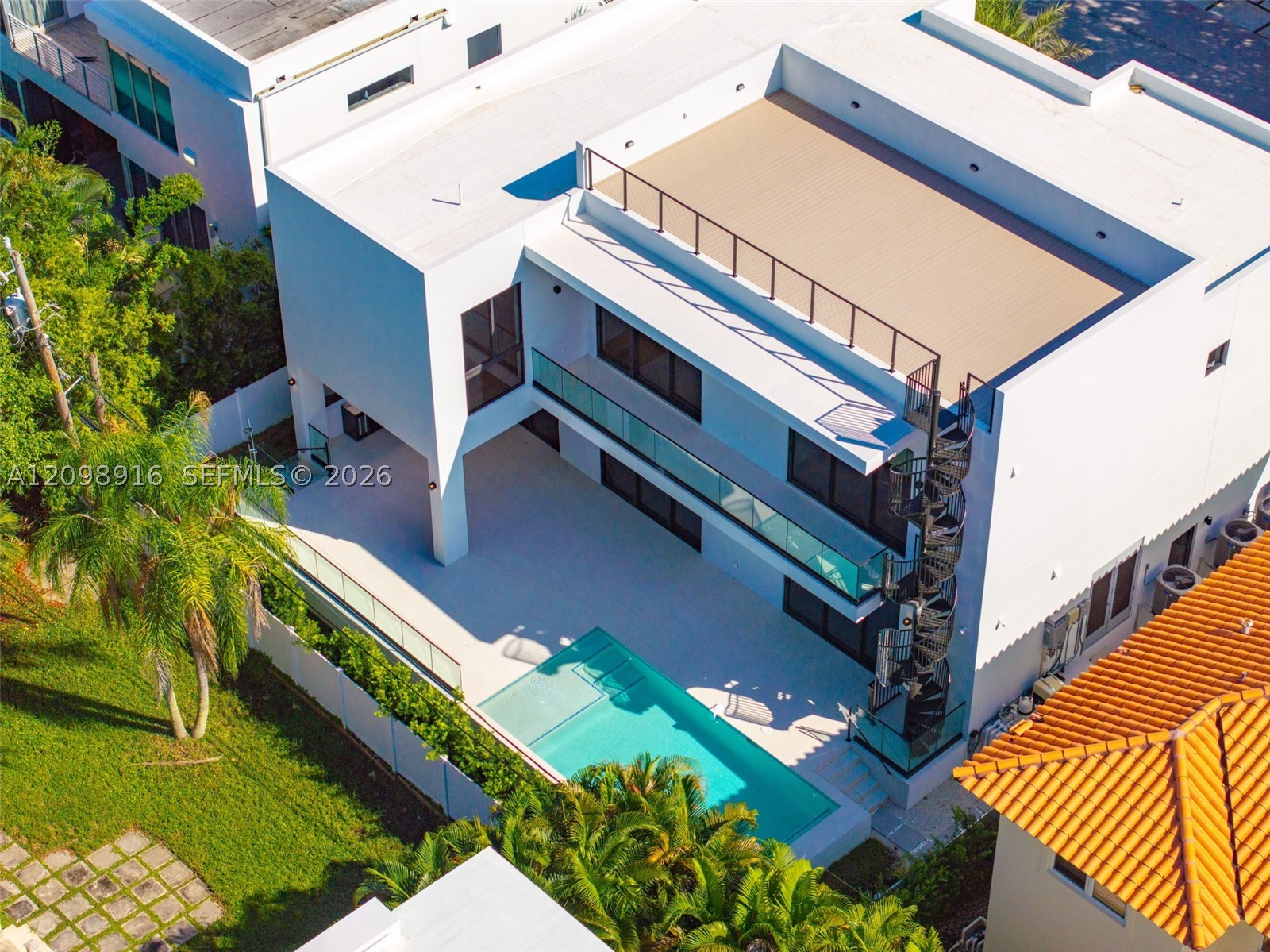 Sunny Isles Beach photo 4