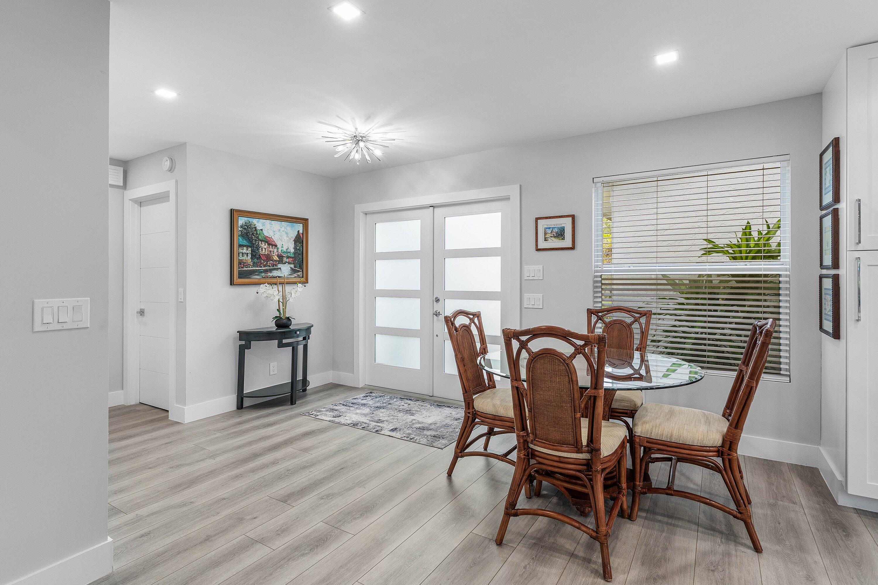 Palm Beach Gardens photo 3