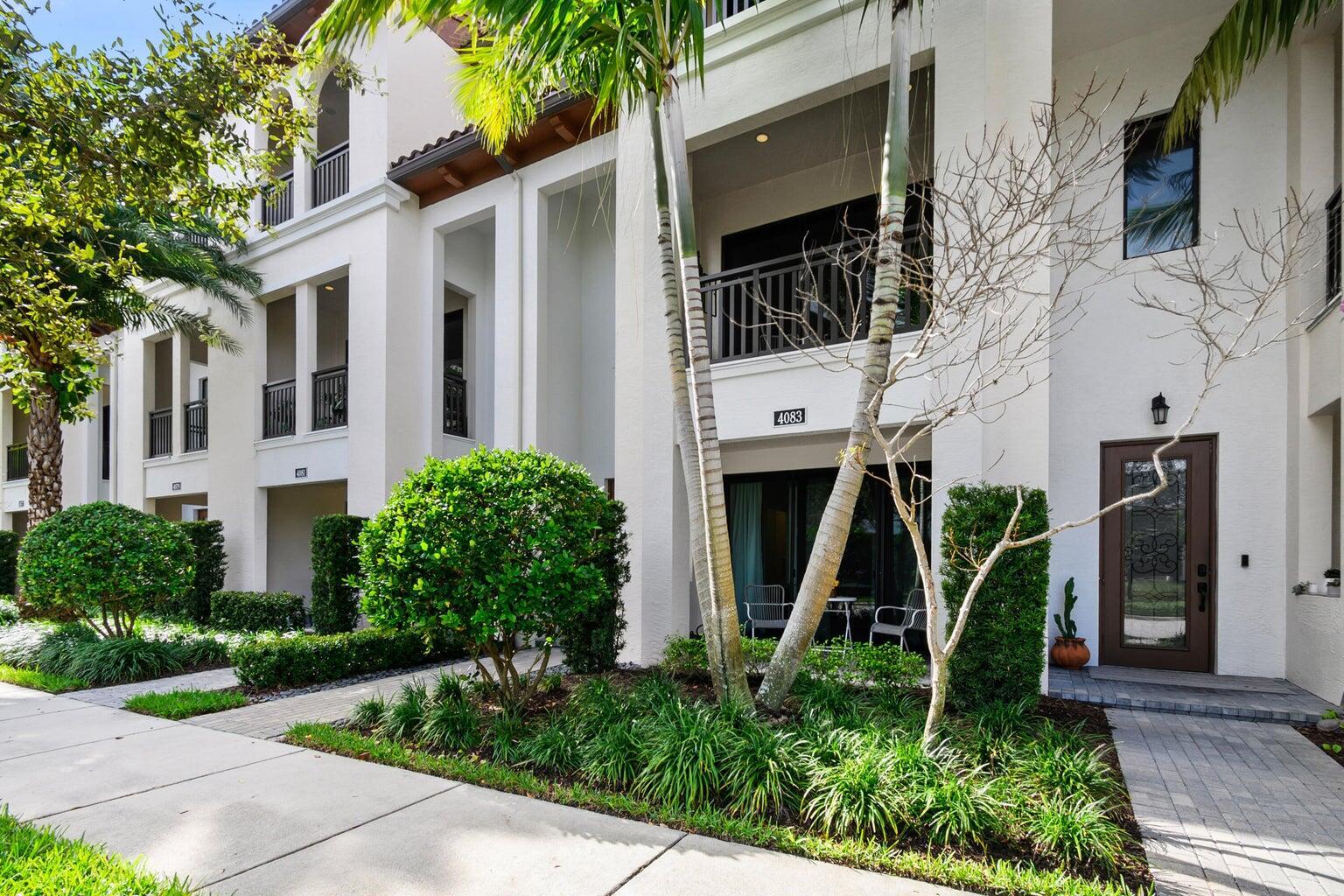 Palm Beach Gardens photo 3