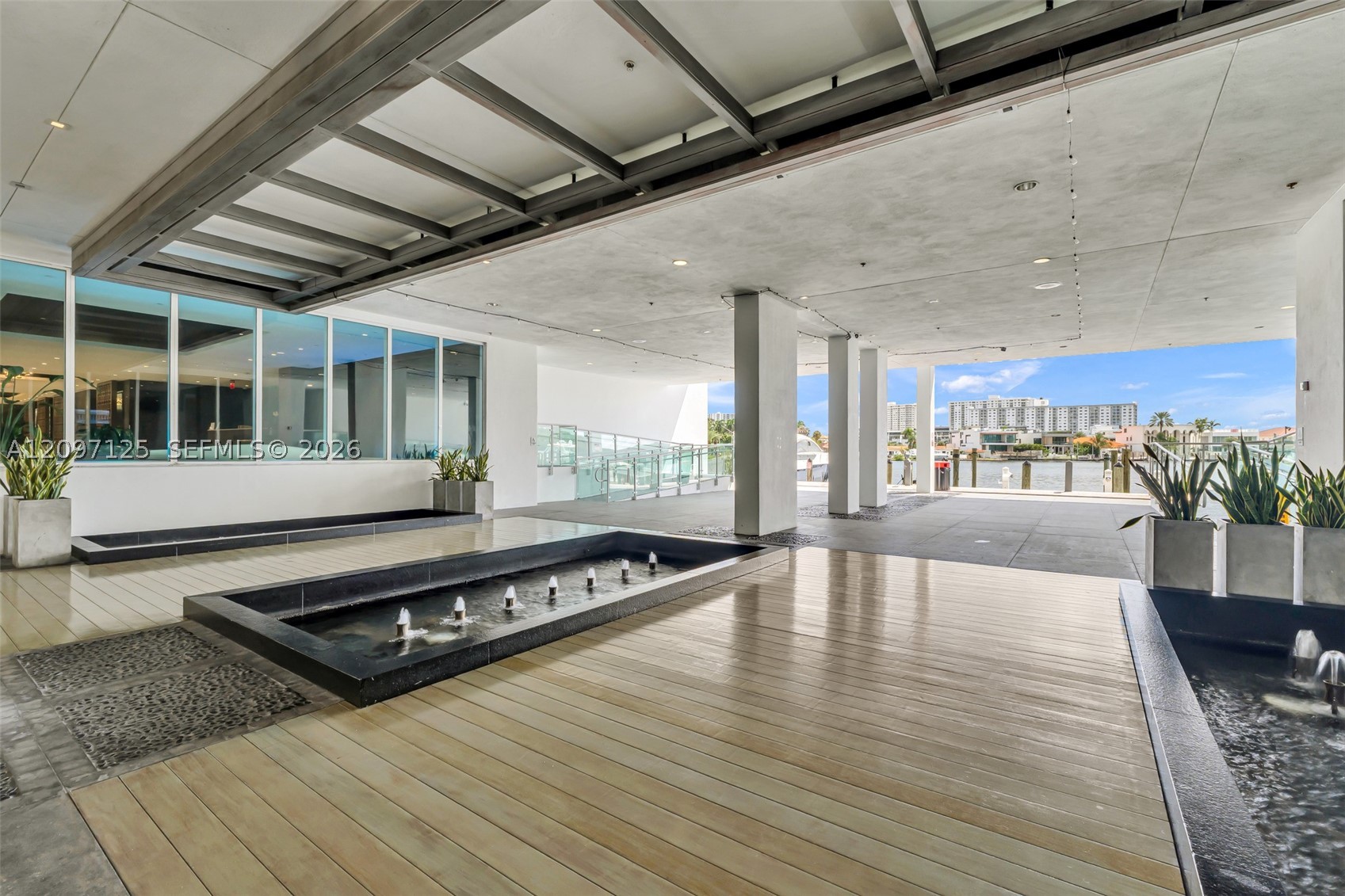 Sunny Isles Beach photo 4