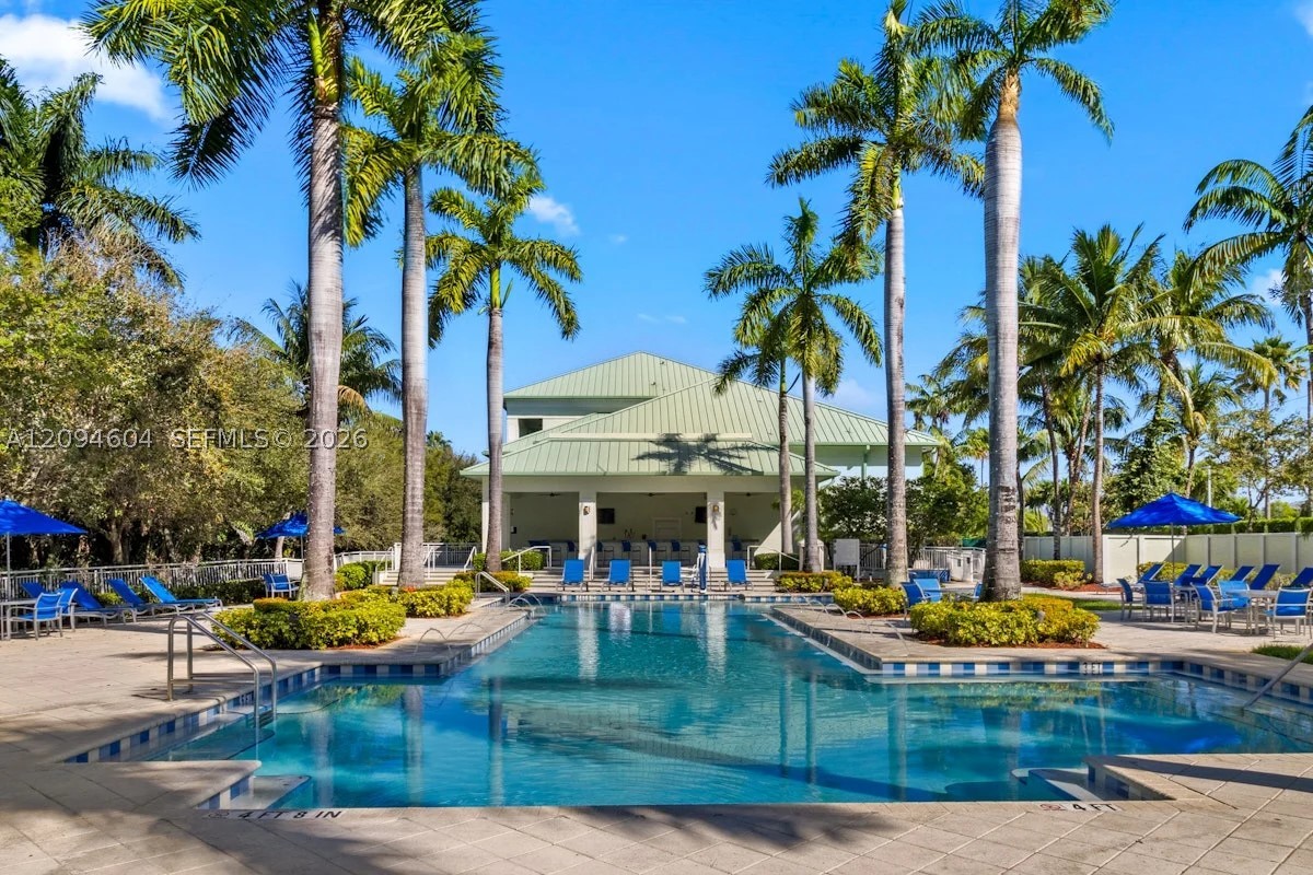 Doral photo 2