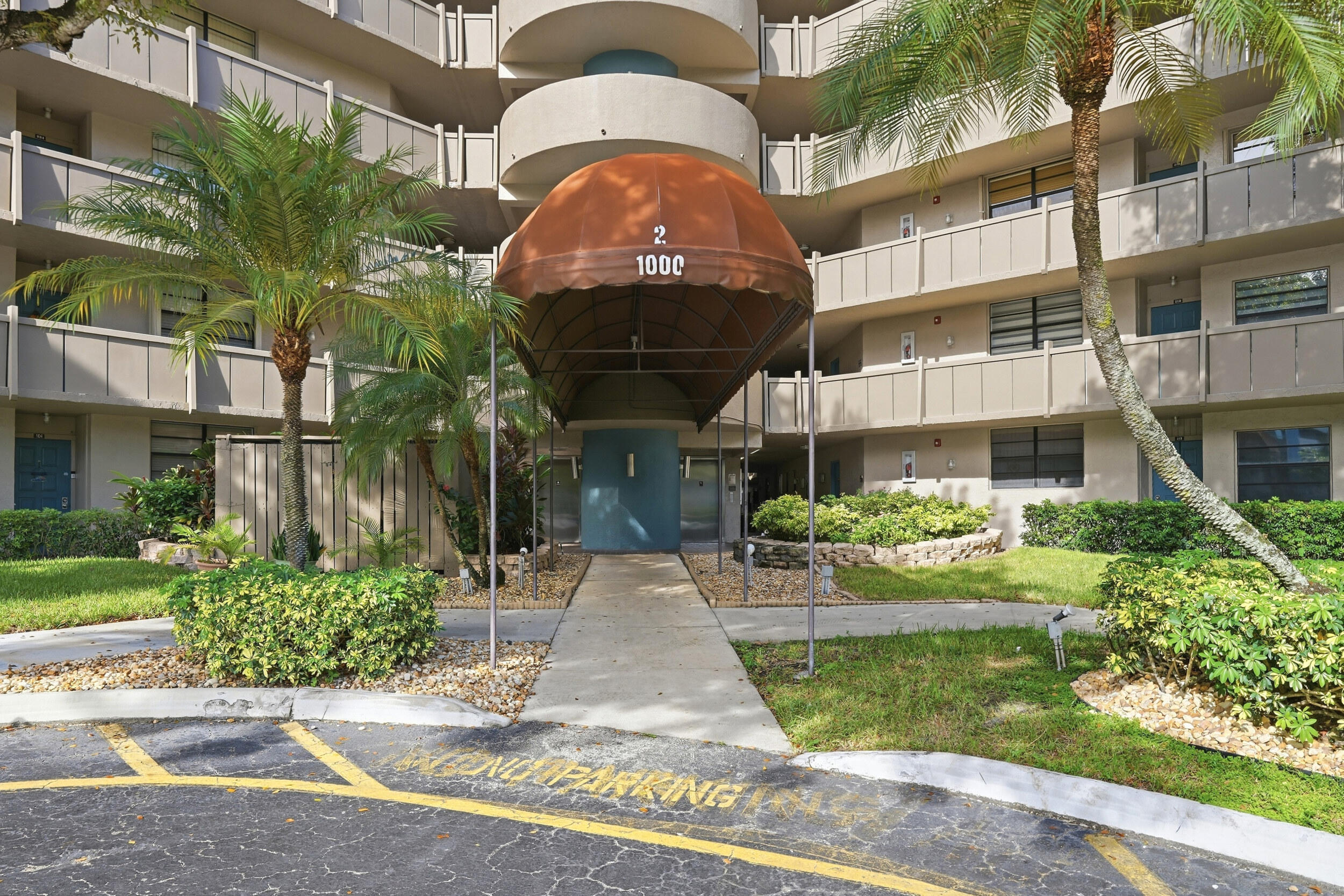Pembroke Pines photo 4