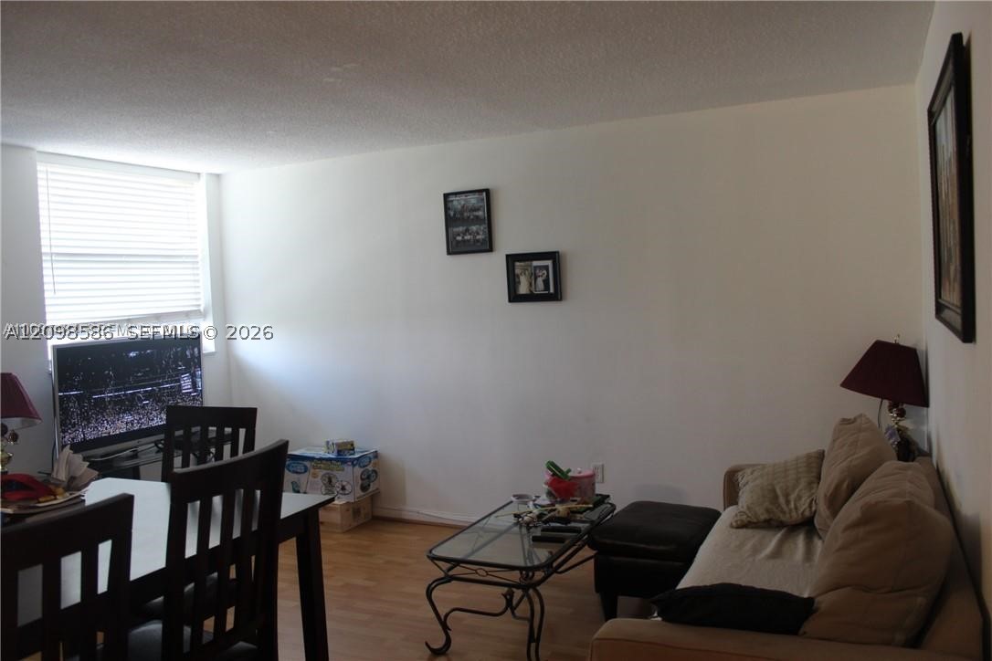 North Bay Village photo 3
