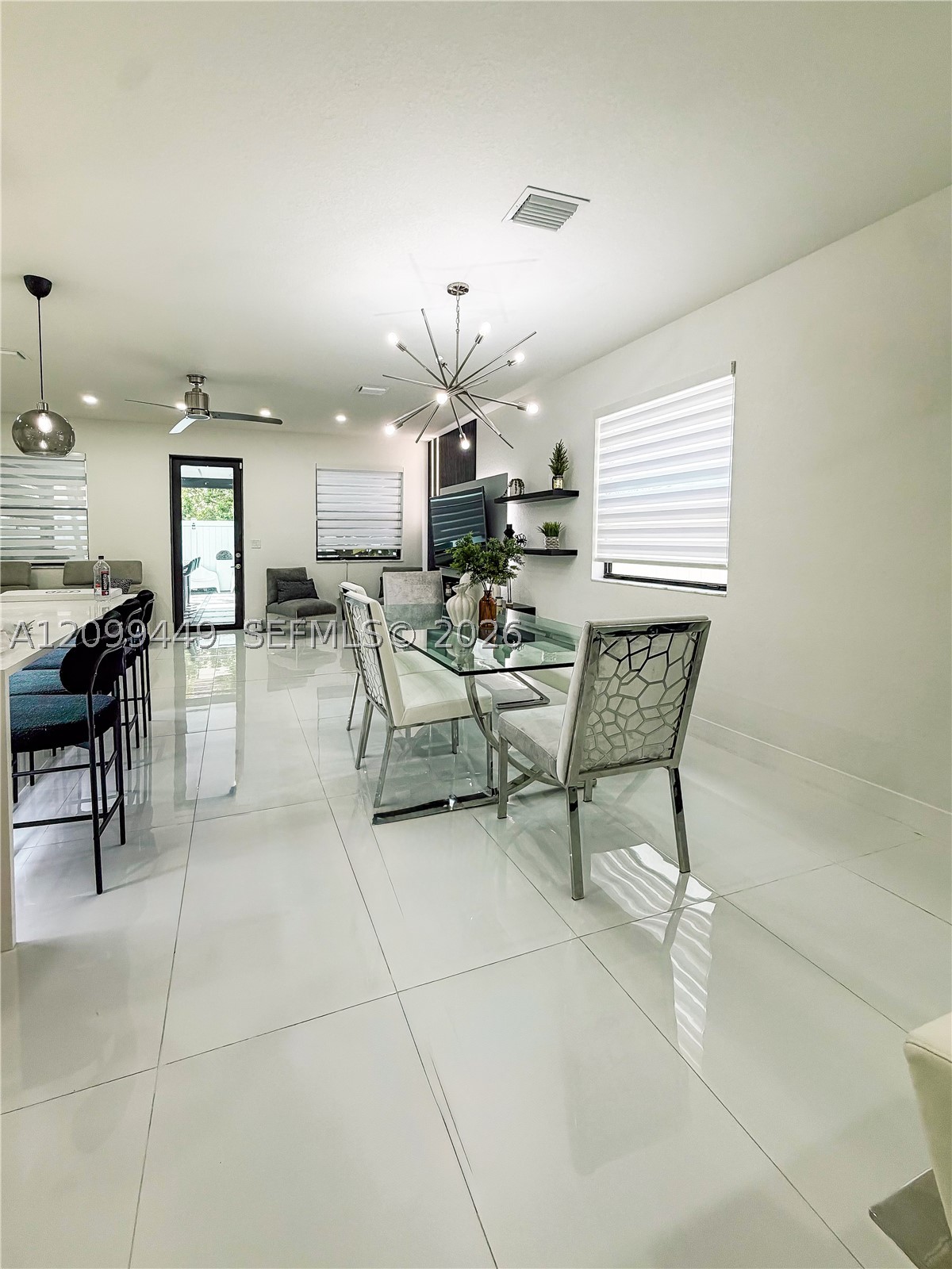Hialeah photo 3