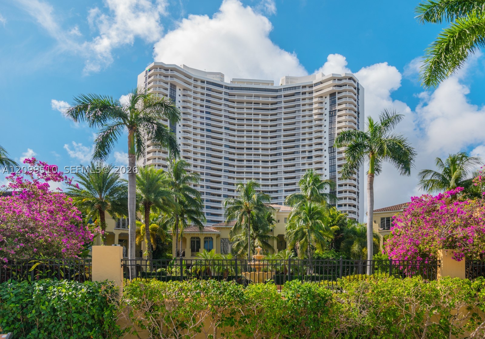 Aventura photo 4